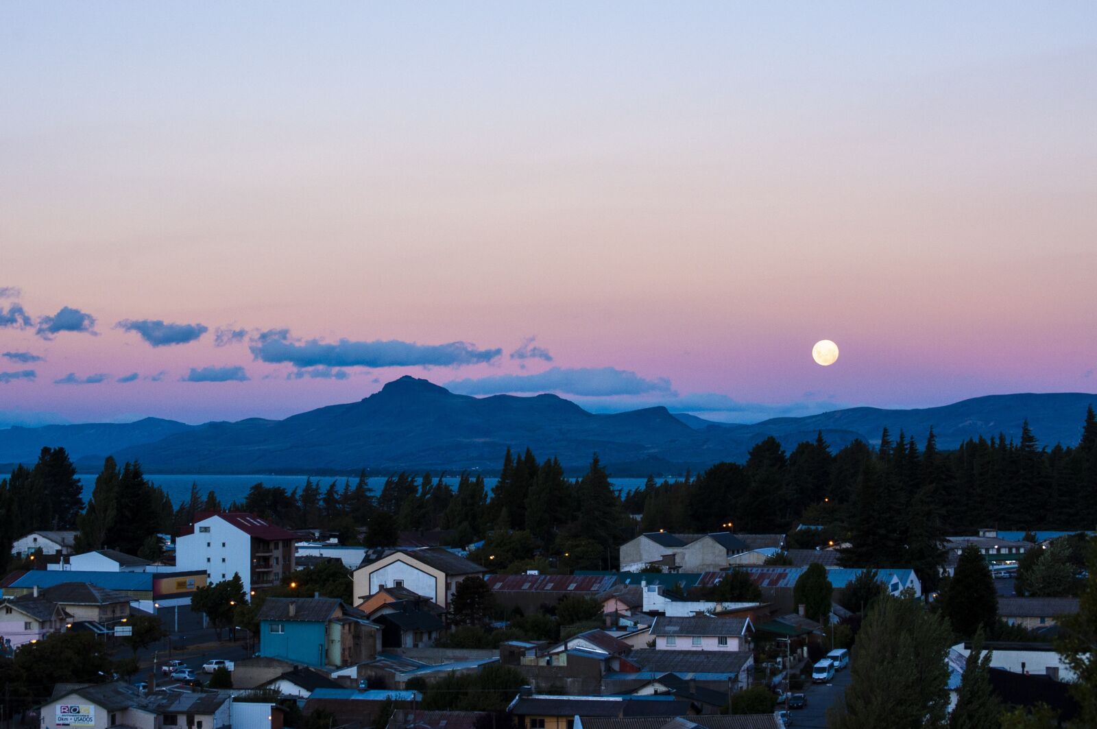 Nikon D5000 sample photo. Moon, landscape, night photography