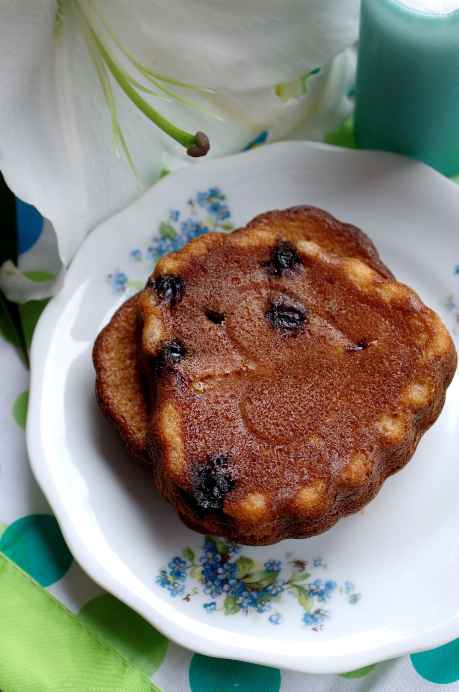 Canon EOS 450D (EOS Rebel XSi / EOS Kiss X2) sample photo. Cake, sweet, dessert photography