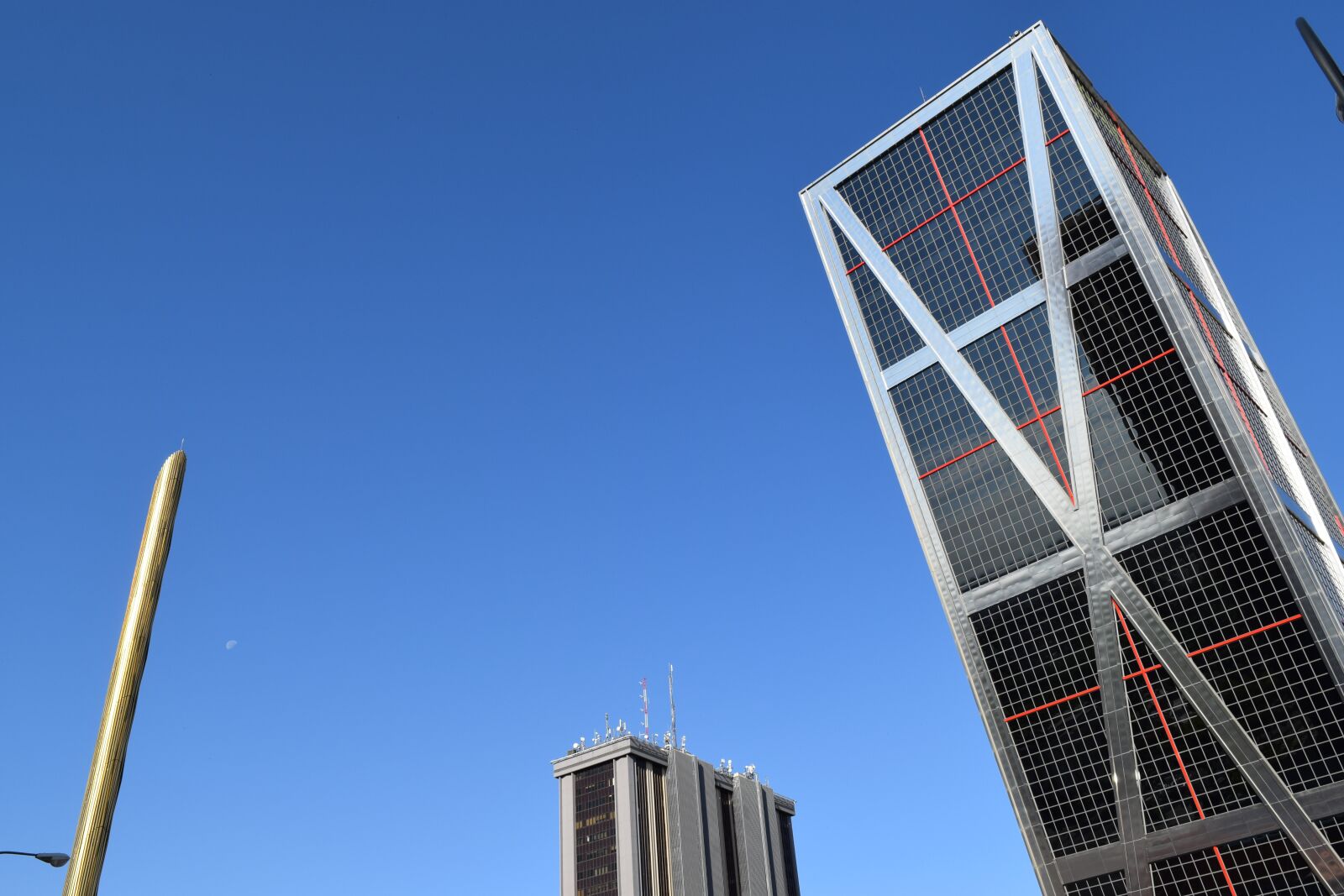 Nikon D3300 sample photo. Cielo, edificios, negocios photography