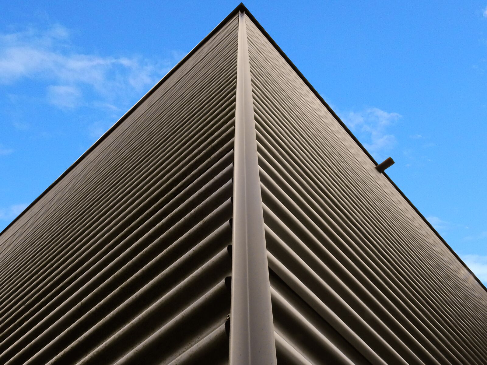 Nikon Coolpix P900 sample photo. Building, facade, sheet photography