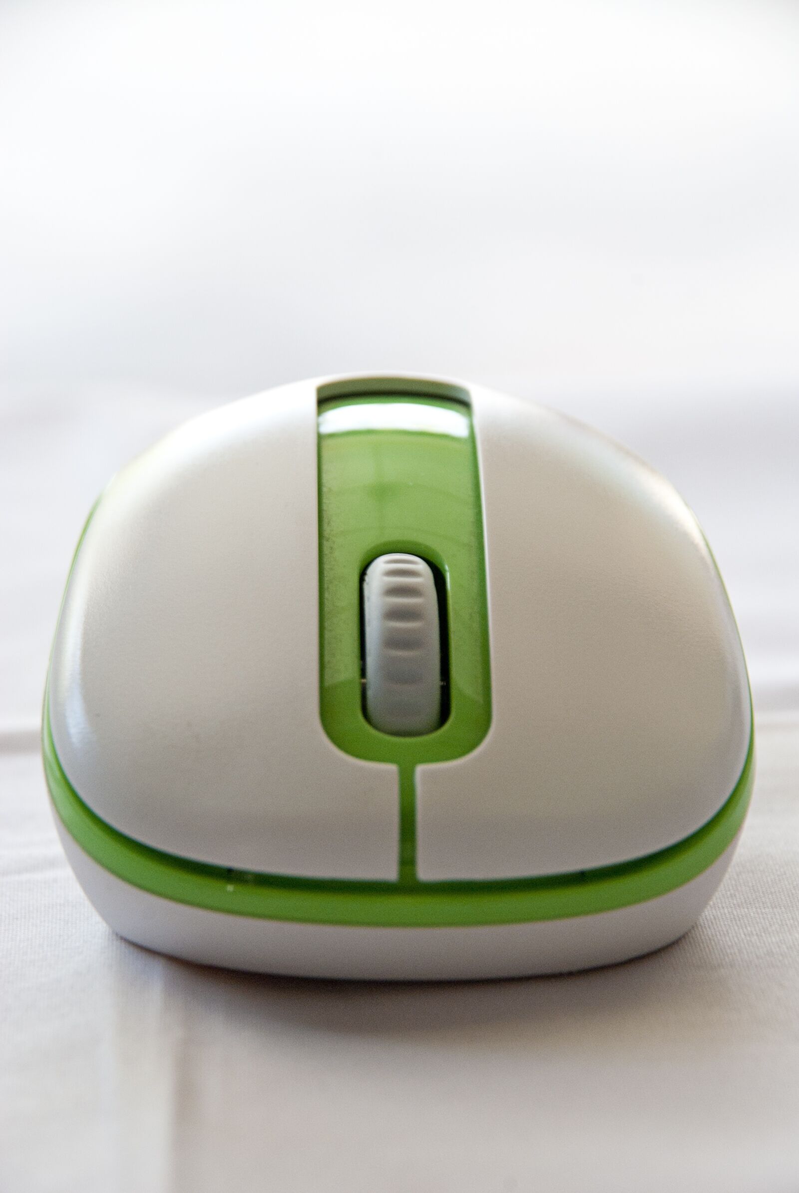 Nikon D60 sample photo. Mouse, wireless, technology photography