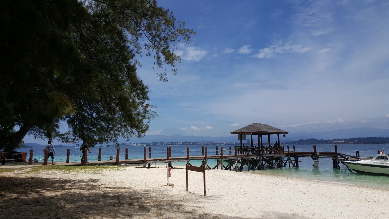 Samsung Galaxy S6 sample photo. Sea, beach, sky photography