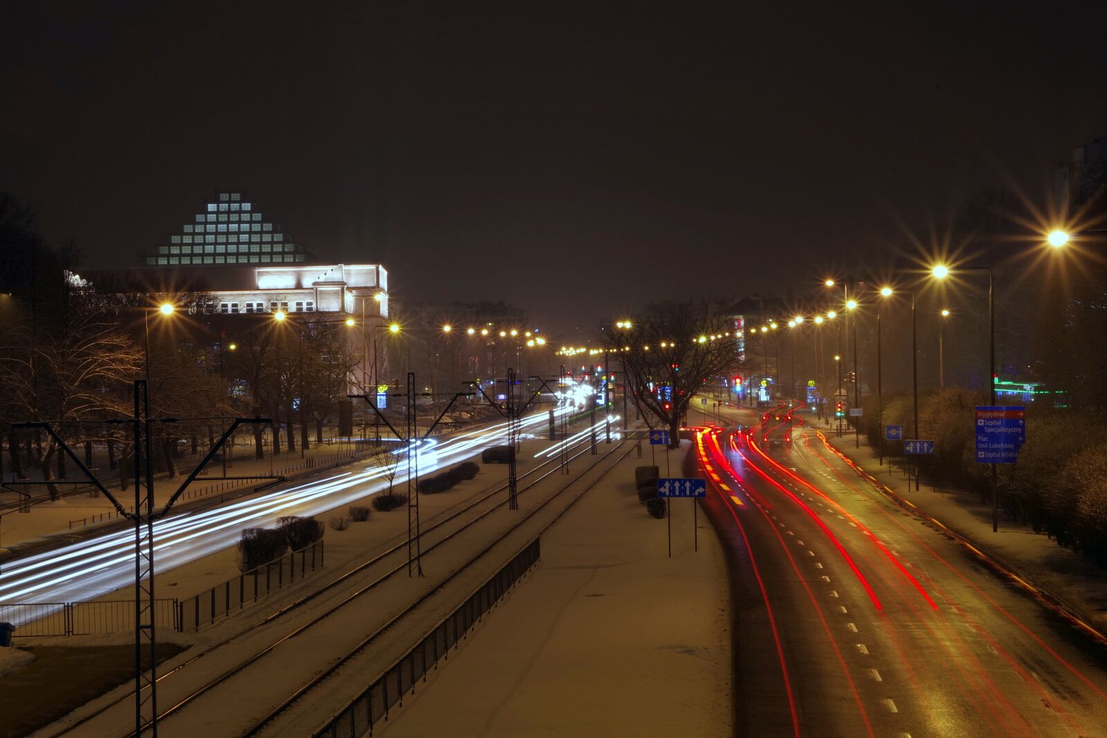 Pentax K-S2 sample photo. City, night, light photography