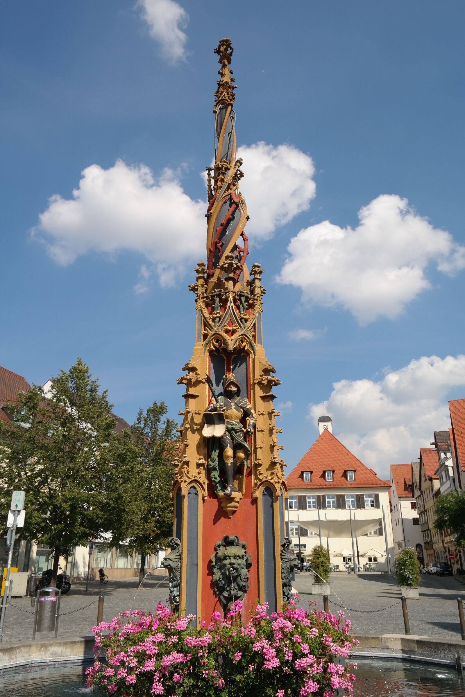 Samsung NX300 sample photo. Fountain, fountain city, stadtmitte photography