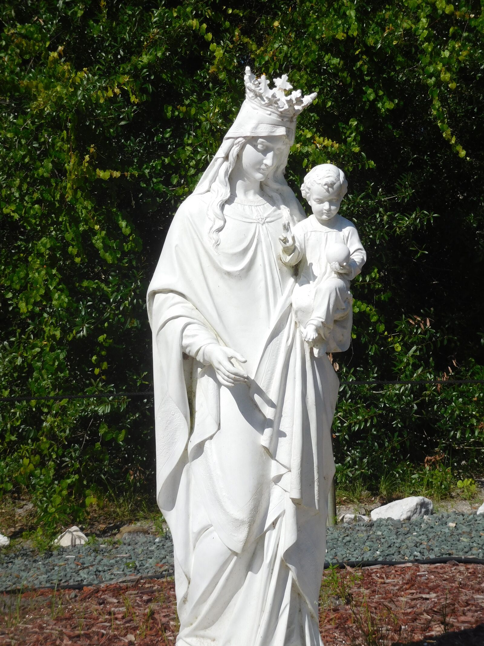 Nikon Coolpix S7000 sample photo. Statue, figure, religion photography