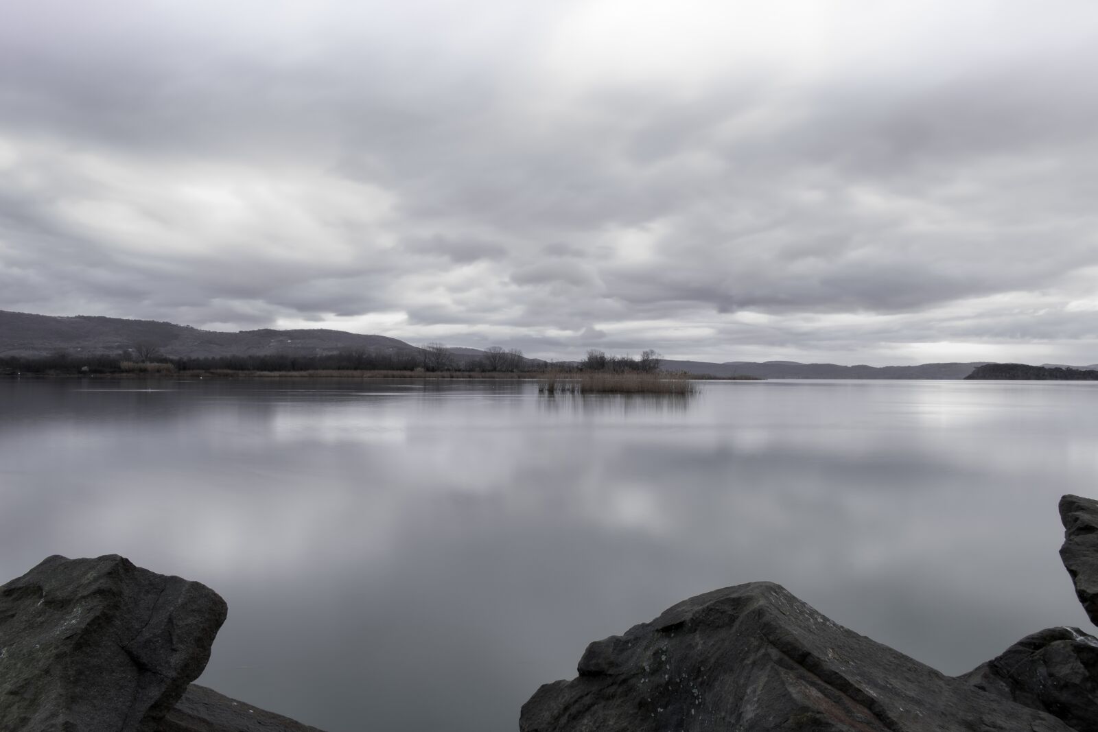 Nikon D5600 sample photo. Lake, trasimeno, umbria photography