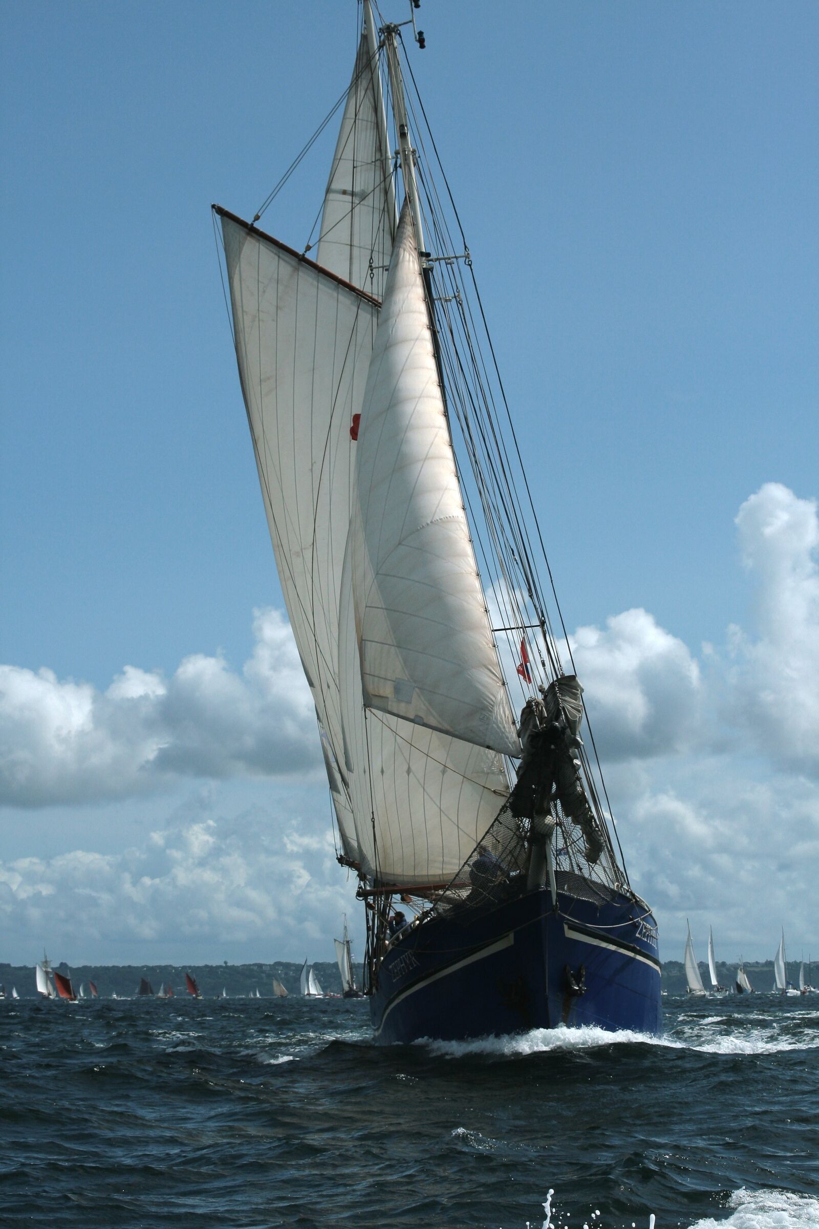 Canon EOS 400D (EOS Digital Rebel XTi / EOS Kiss Digital X) sample photo. Zephyr, sailboat, brest 2012 photography