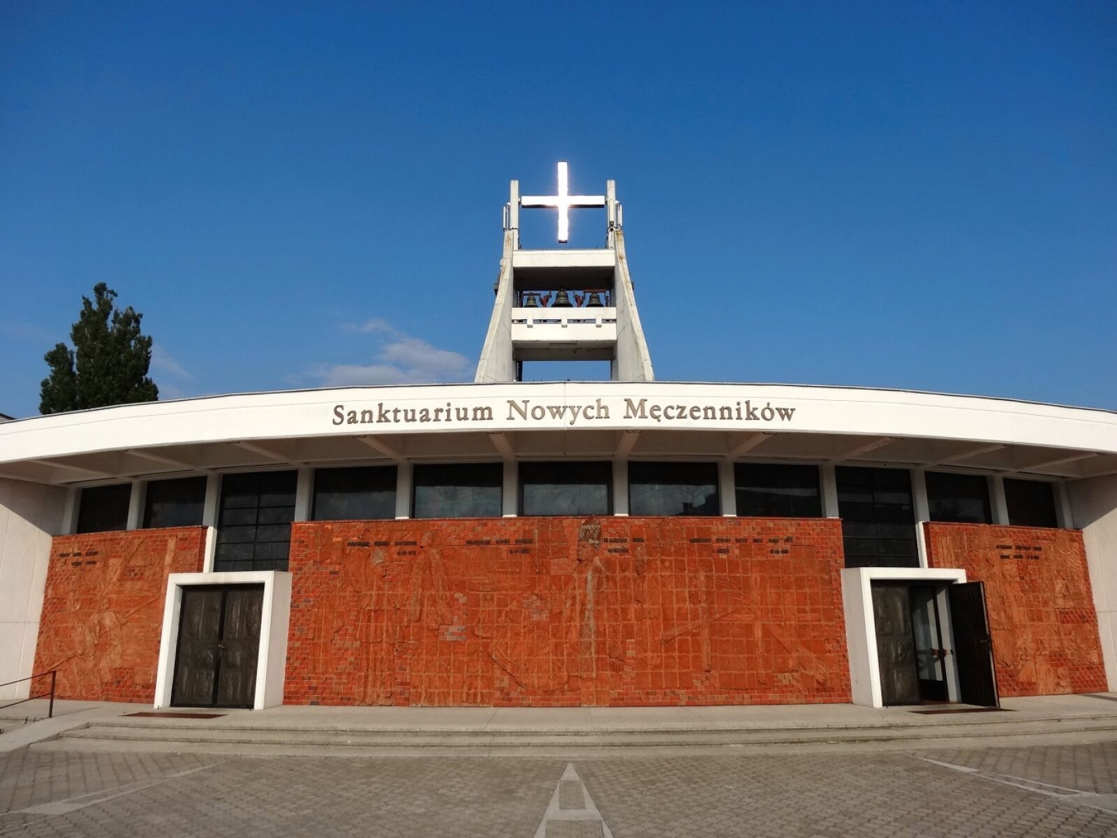 Sony Cyber-shot DSC-HX20V sample photo. Five saints brothers church photography