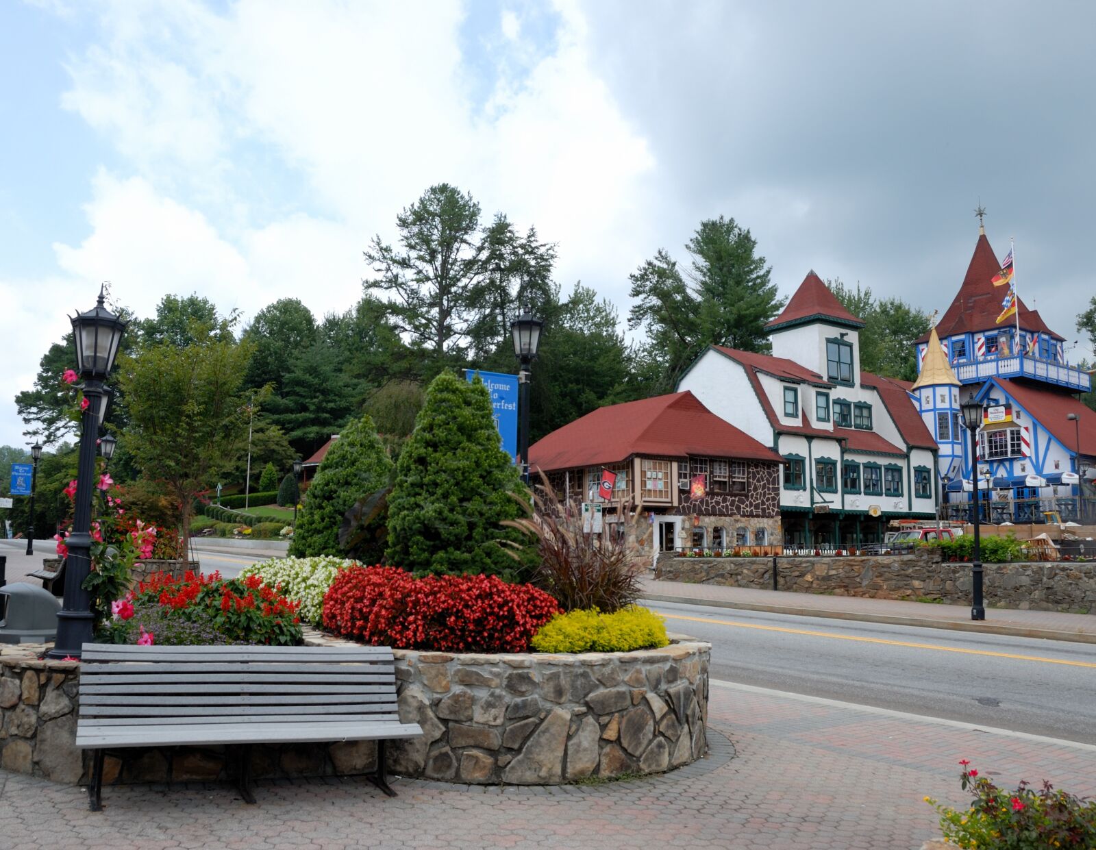 Nikon D200 sample photo. Helen, georgia, alpine village photography