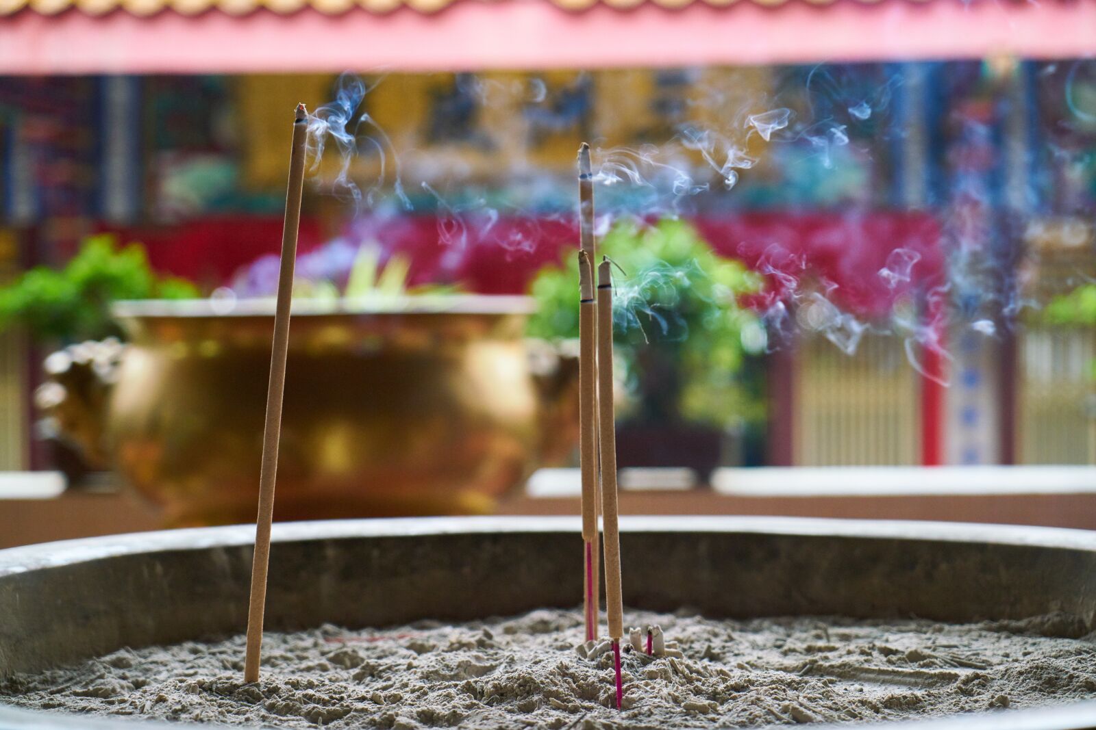 Sony a7R II sample photo. Incense, deans, worship photography