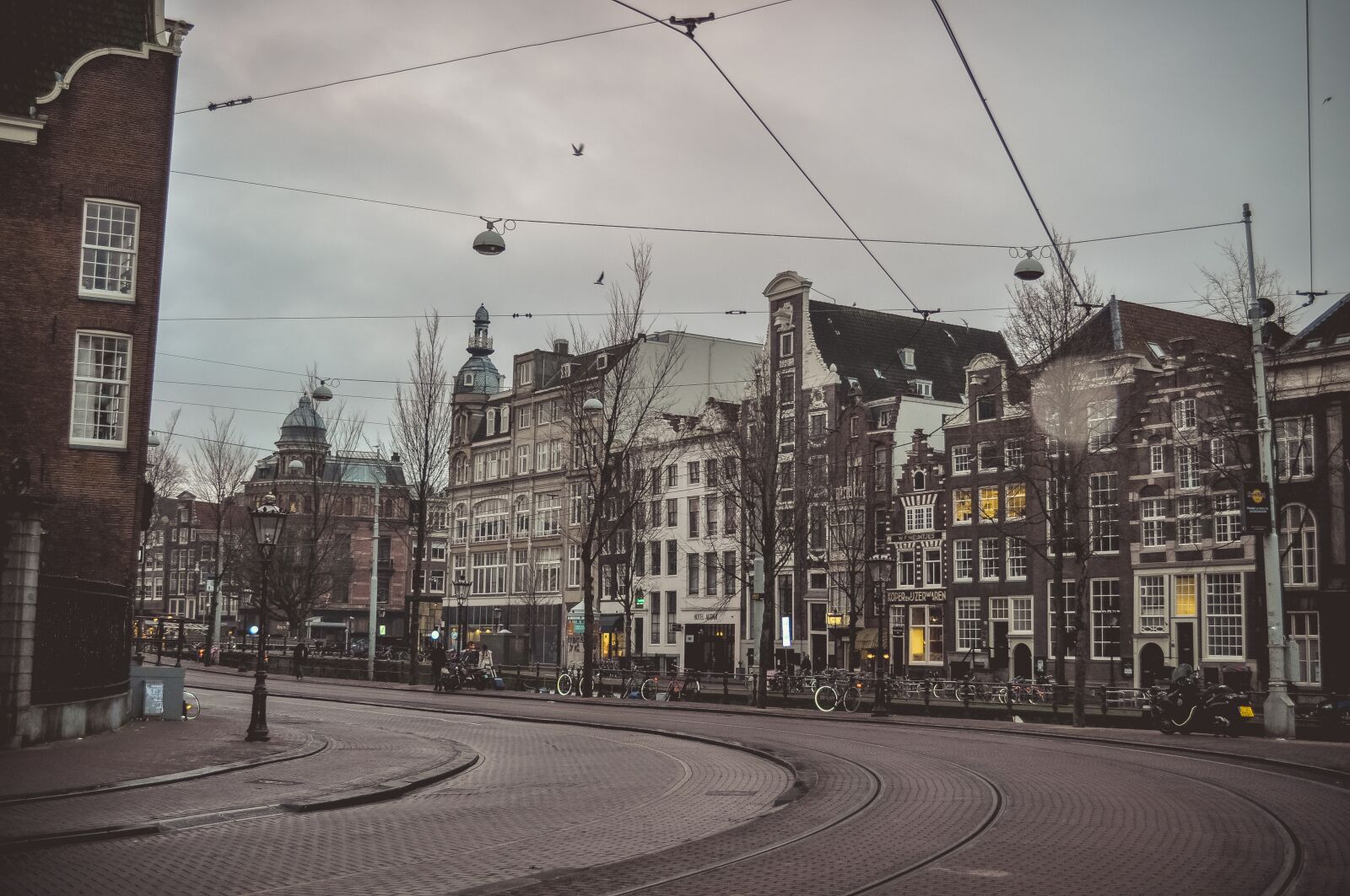 Nikon D5000 sample photo. Amsterdam, hazy weather, morning photography