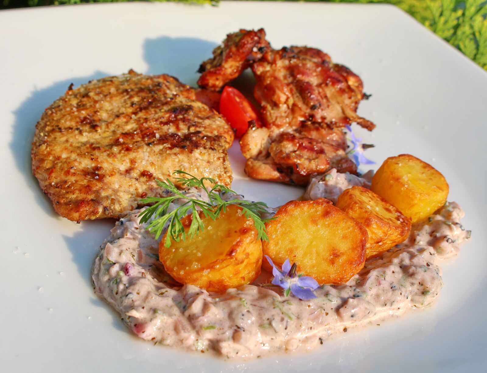 Canon EOS 700D (EOS Rebel T5i / EOS Kiss X7i) sample photo. Potato salad, indian, chicken photography