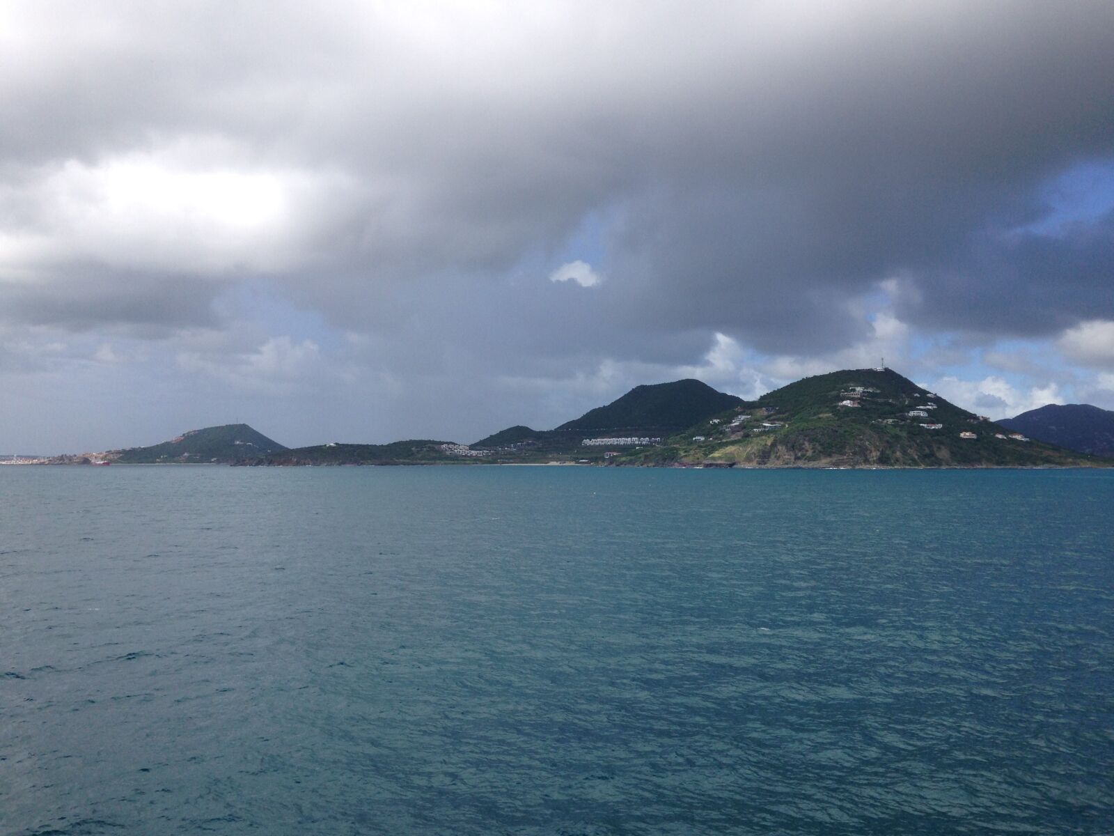 iPhone 5c back camera 4.12mm f/2.4 sample photo. Caribbean photography