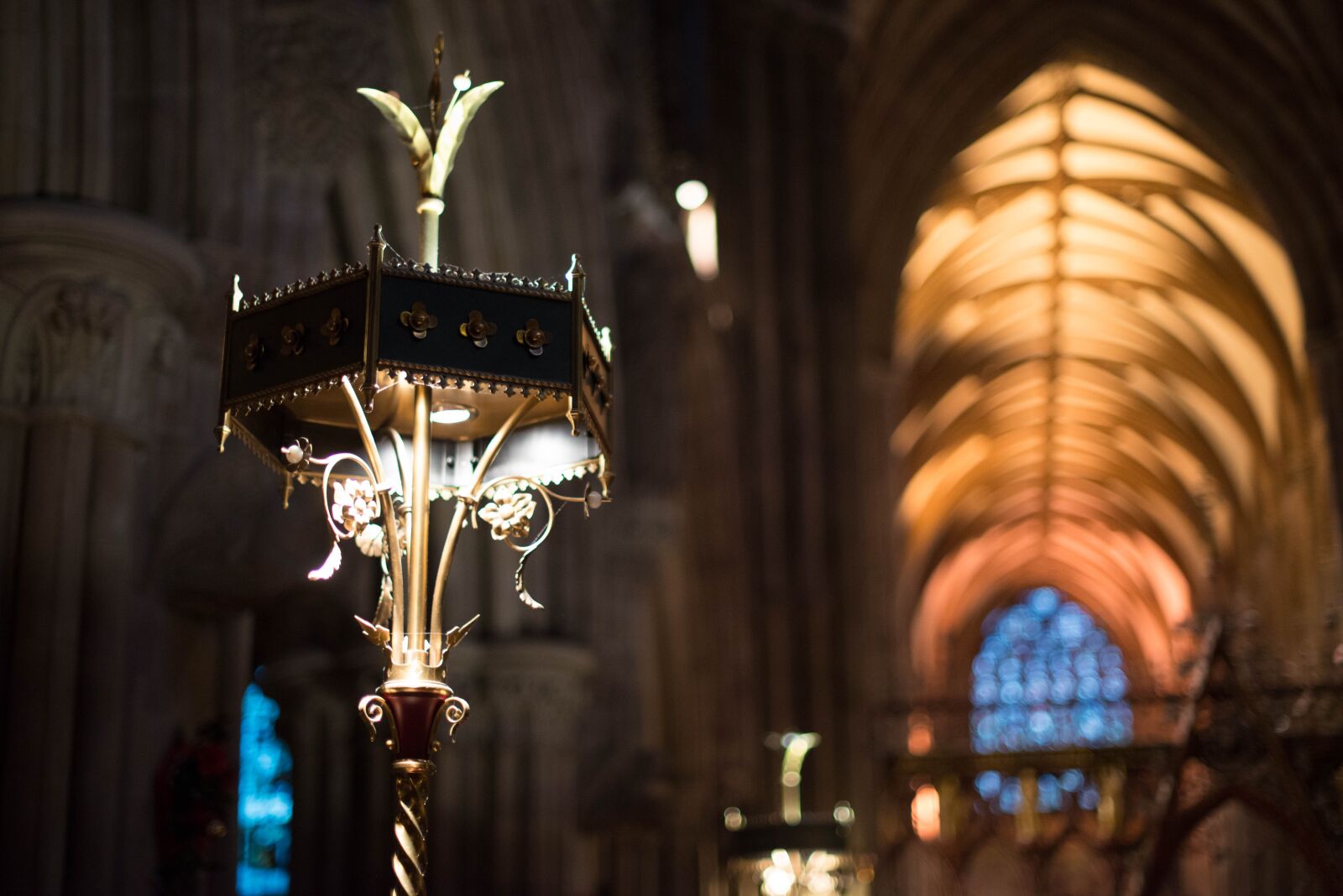 Nikon D800 sample photo. Cathedral, lamp, nave photography