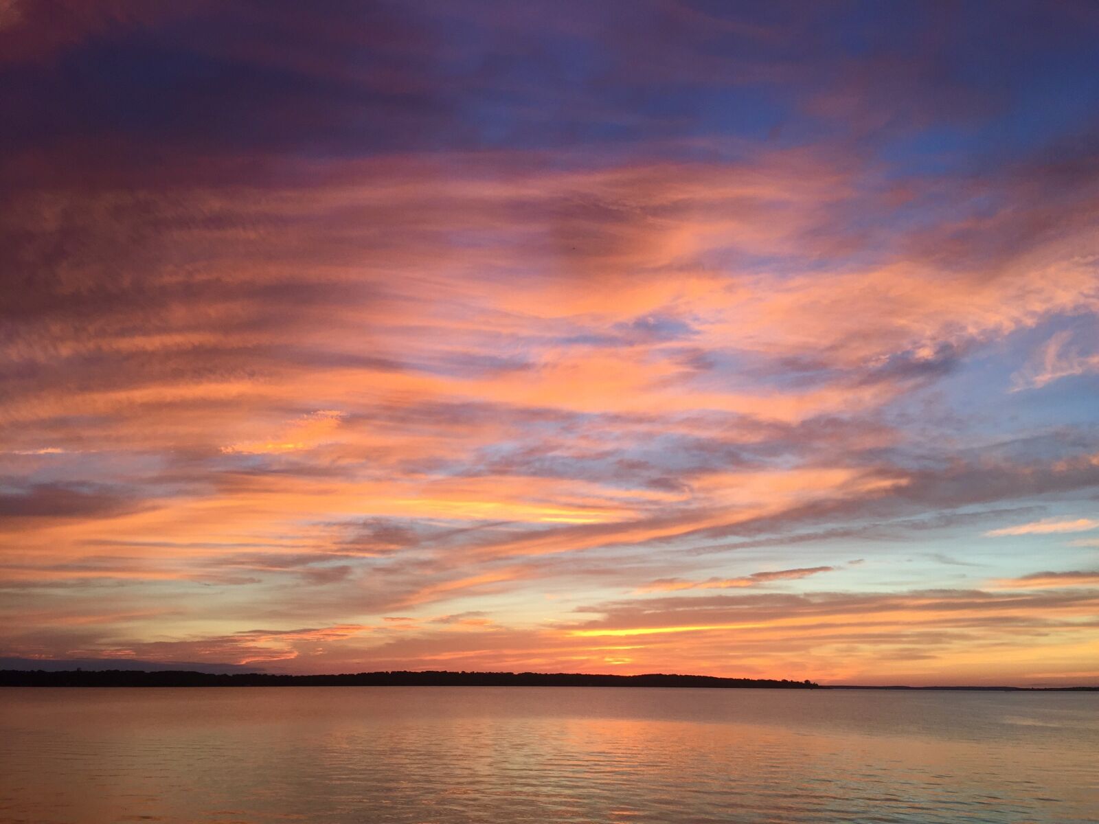 Apple iPhone 6 sample photo. Sunset, lake, sky photography
