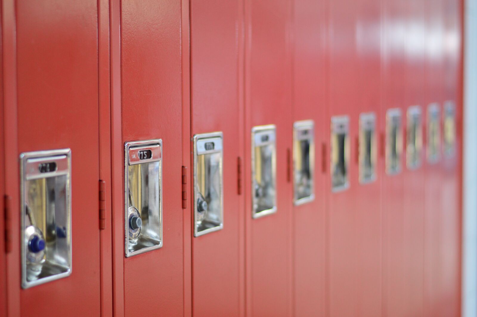 Nikon D3200 sample photo. Lockers, school, high school photography