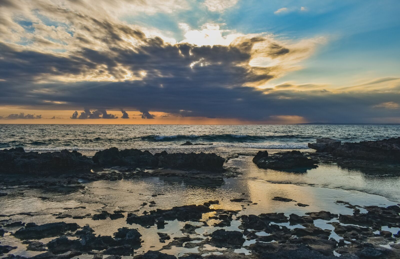 Nikon D3300 sample photo. Rocky coast, sea, sunset photography