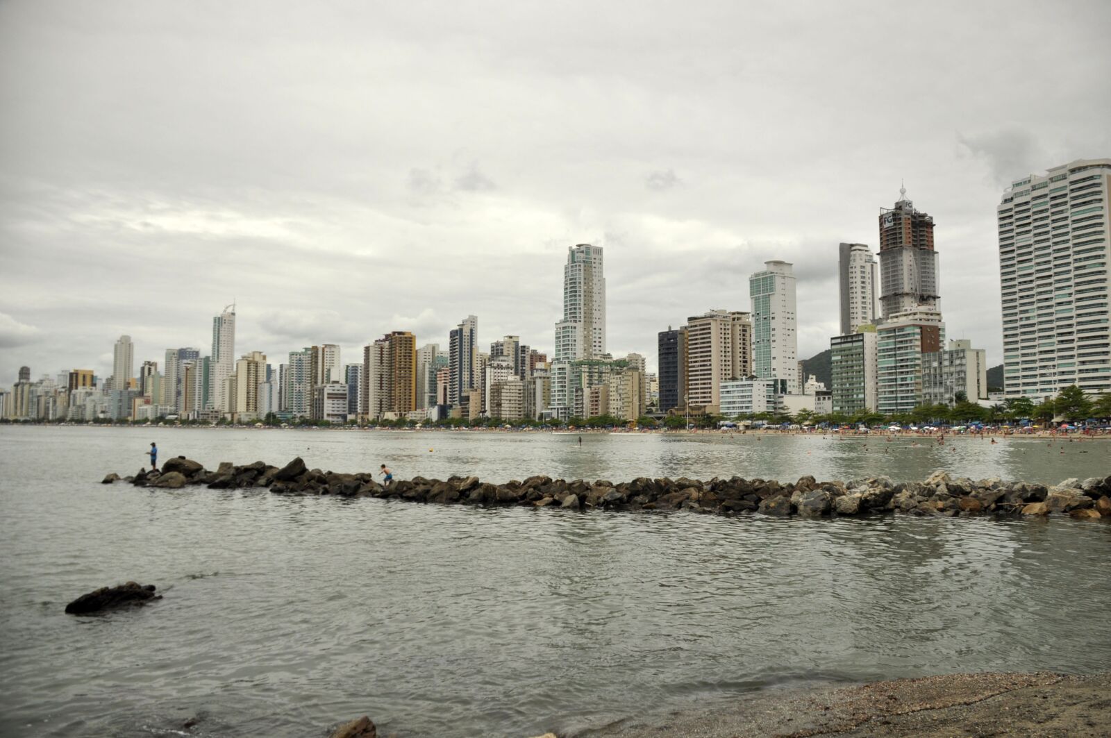 Nikon D5000 sample photo. The resort, camboriú, brazil photography