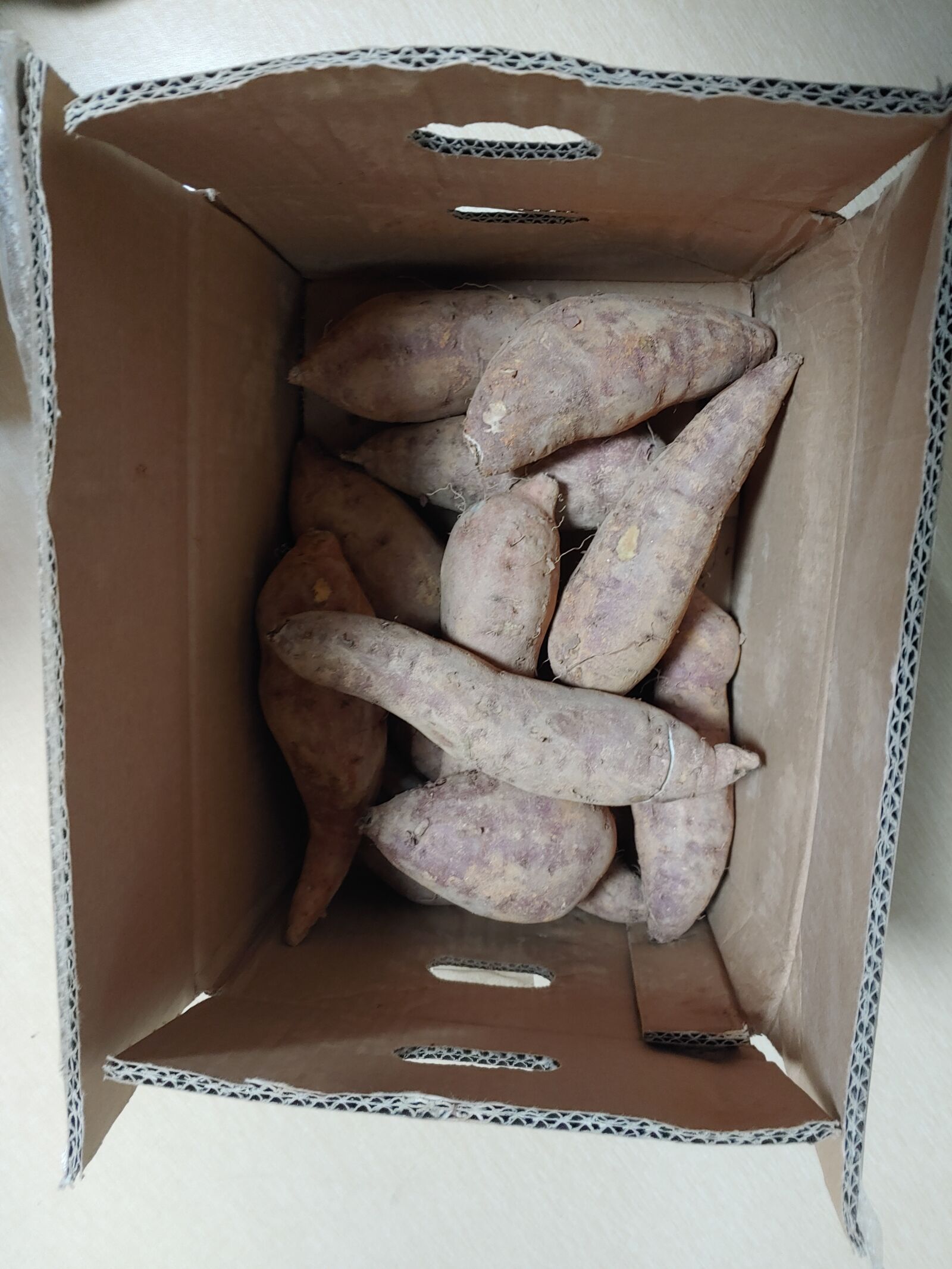 LG LM-V500N sample photo. Sweet potatoes, boxes, vegetables photography