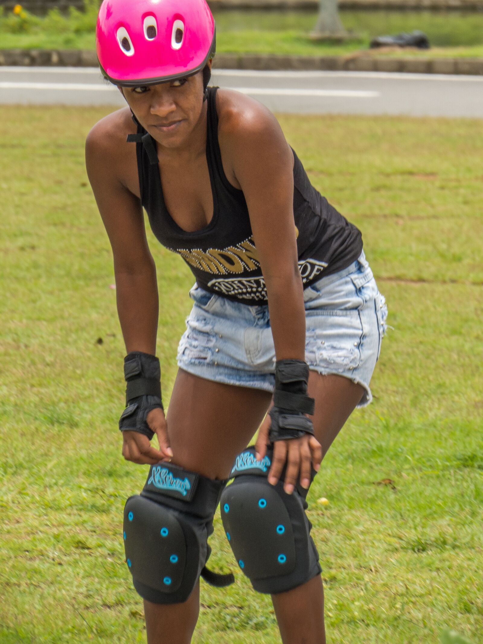 Canon PowerShot SX50 HS sample photo. Sport, rollerblades, park photography