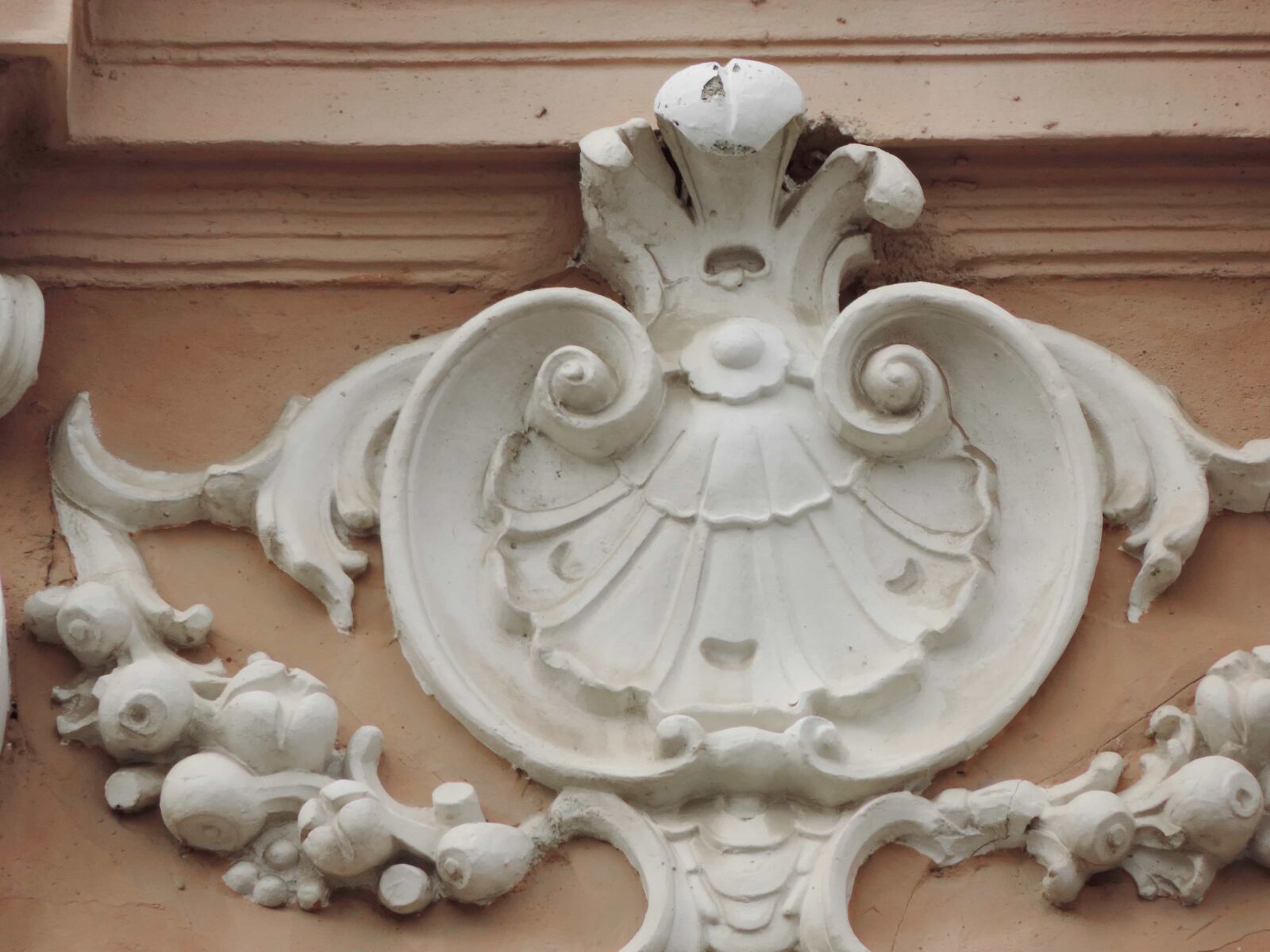 Nikon Coolpix P520 sample photo. Decoration, traditional, sculpture, art photography