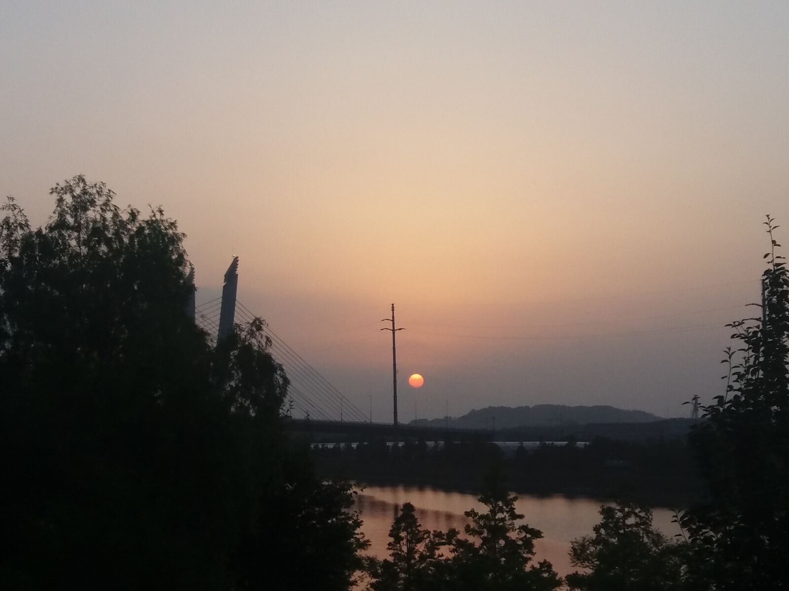 Samsung Galaxy J5(2016) sample photo. Glow, sunset, sea photography