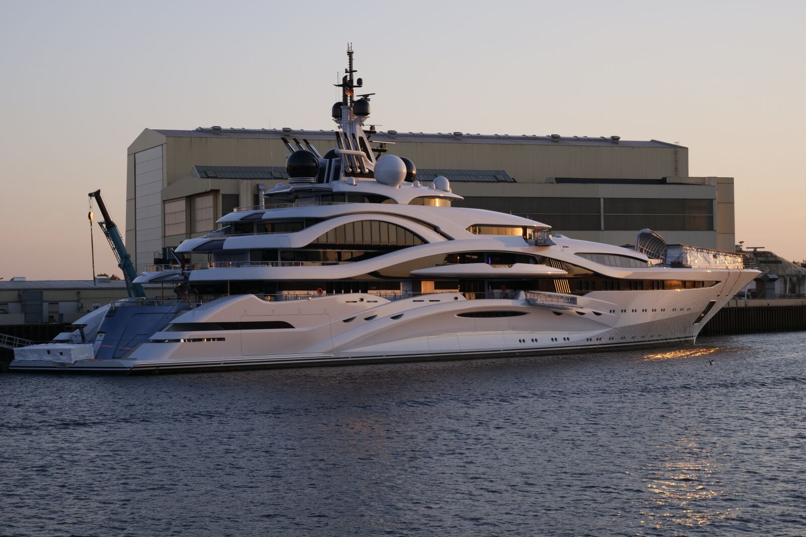 Panasonic Lumix DC-G9 sample photo. Luxury yacht, yacht building photography