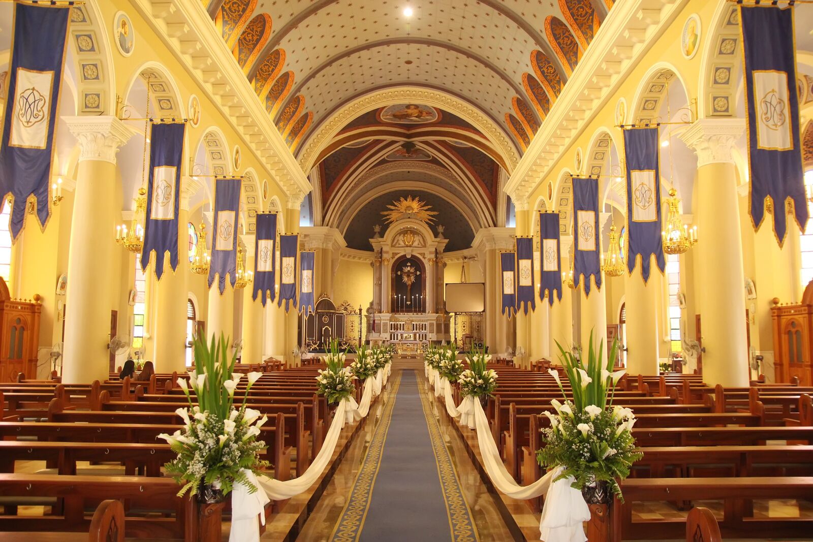 Canon EOS 650D (EOS Rebel T4i / EOS Kiss X6i) sample photo. Church, wedding, bride photography