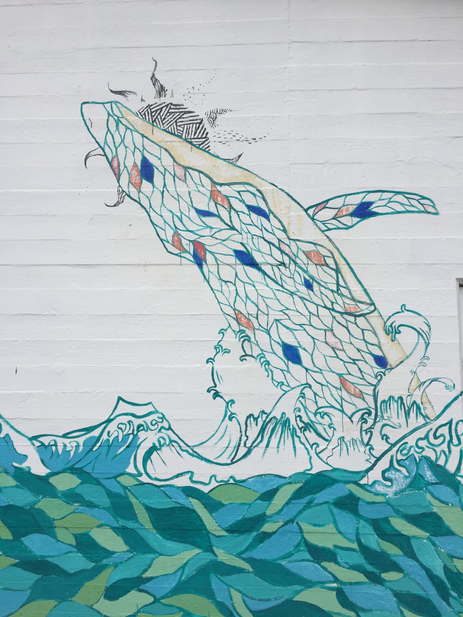 Apple iPhone 6 sample photo. Painting, urban, whale photography