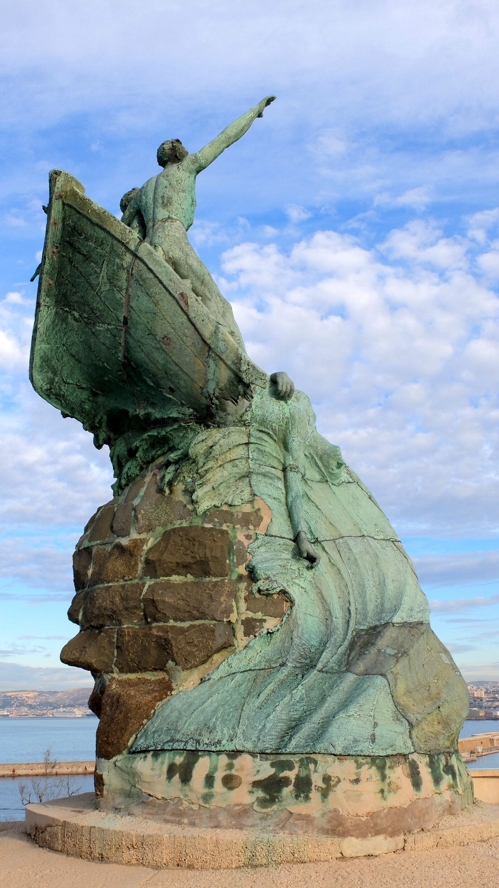 Fujifilm X30 sample photo. France, marseille, statue photography