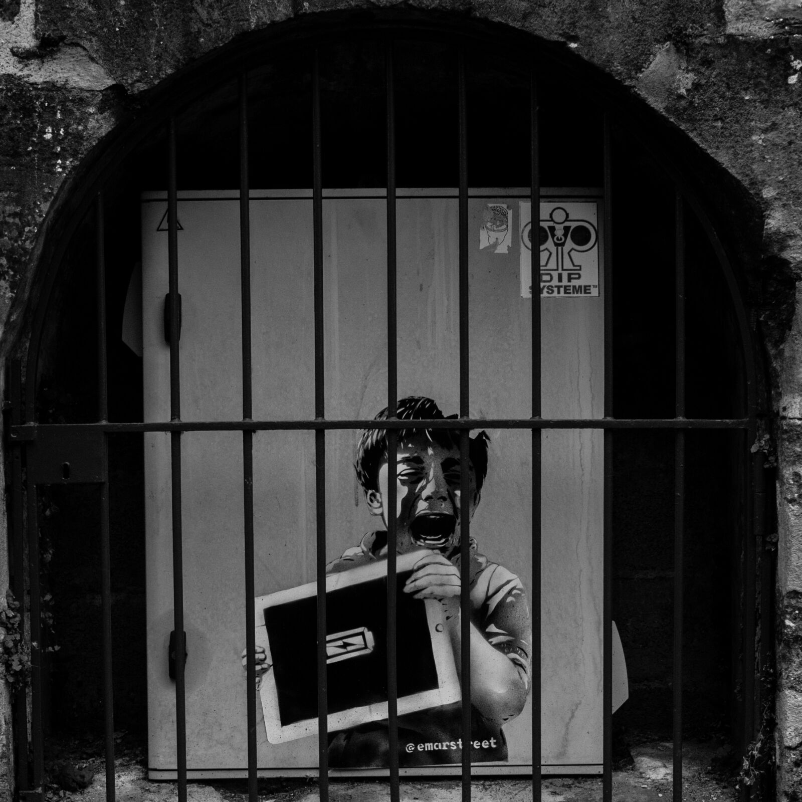 Nikon D80 sample photo. Street art, urban art photography