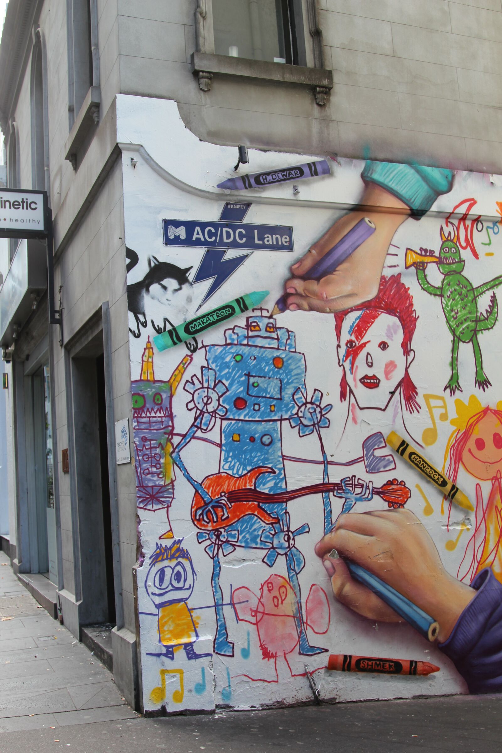 Canon EOS 550D (EOS Rebel T2i / EOS Kiss X4) sample photo. Art, graffiti, u photography