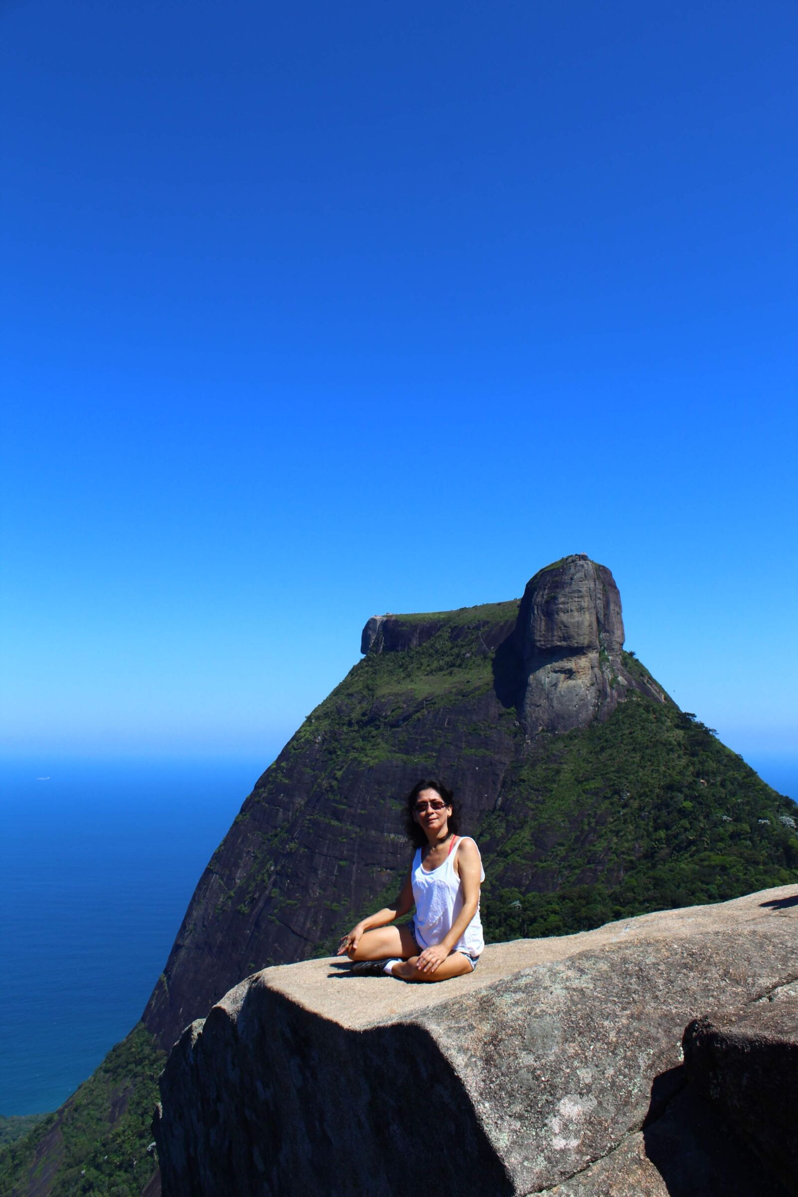 Canon EOS 1300D (EOS Rebel T6 / EOS Kiss X80) sample photo. Beautiful stone, mountain, rio photography