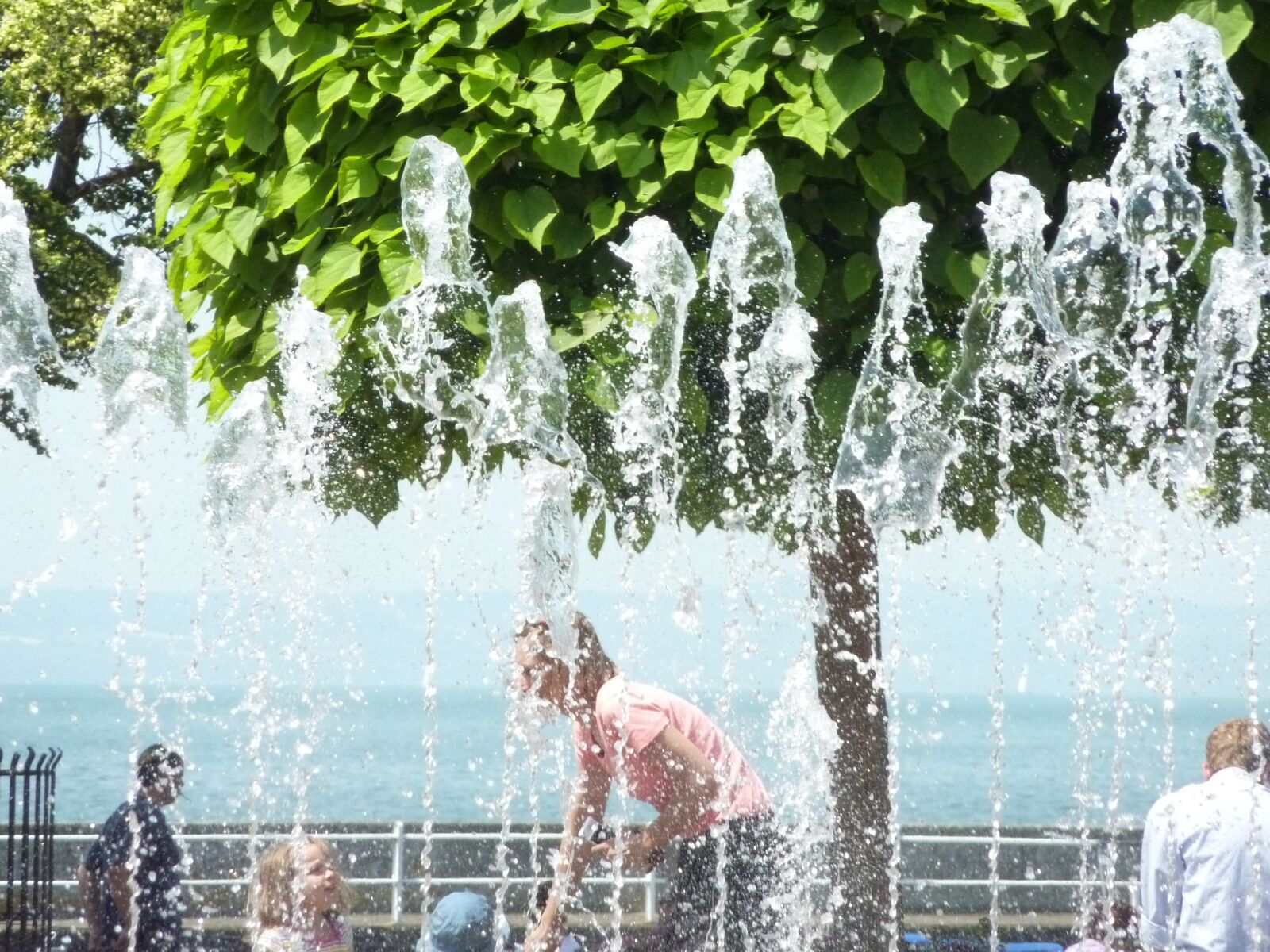 Panasonic DMC-TZ7 sample photo. Water feature, lake constance photography