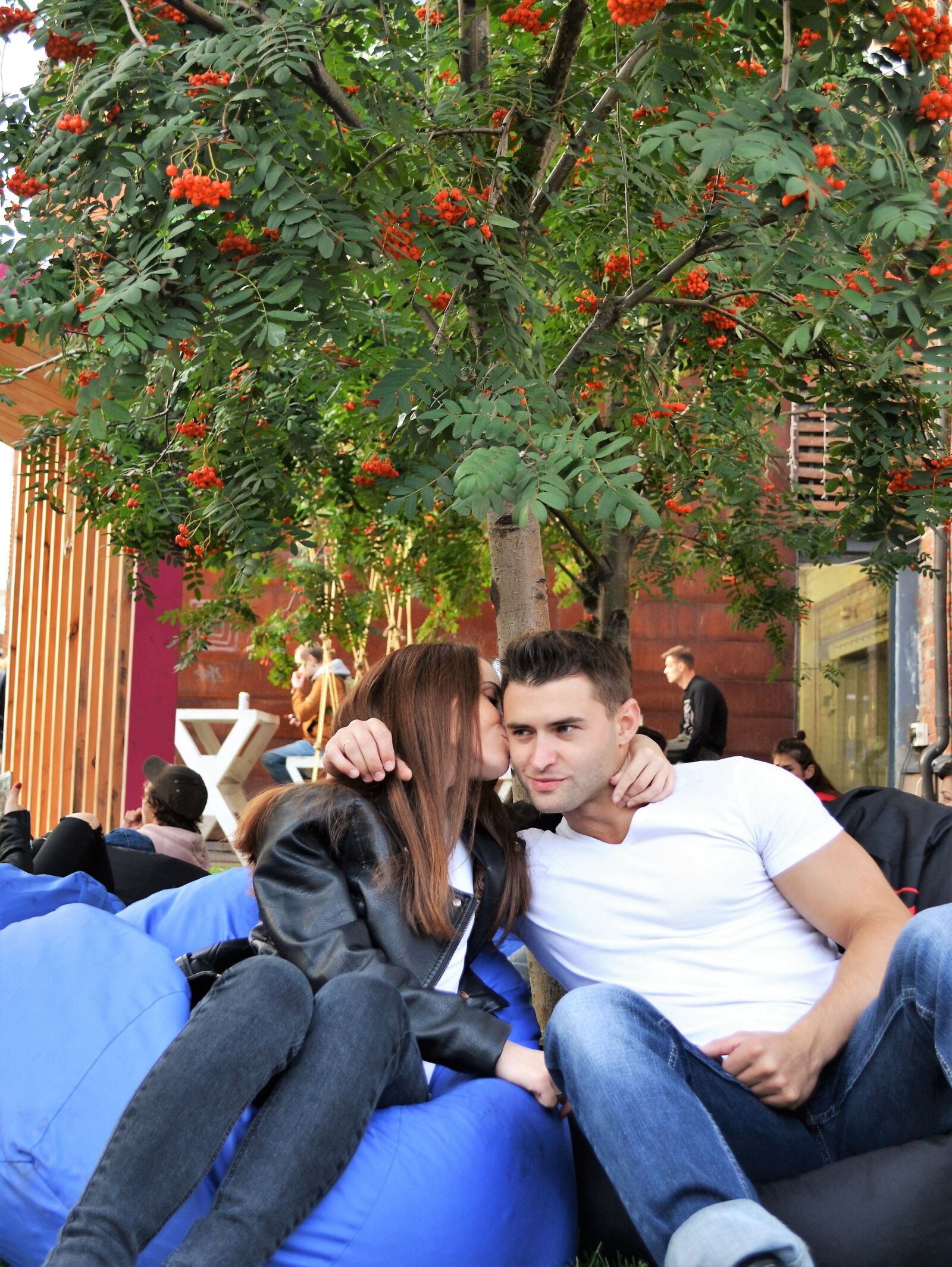 Nikon D3100 sample photo. Love, couple, kiss photography