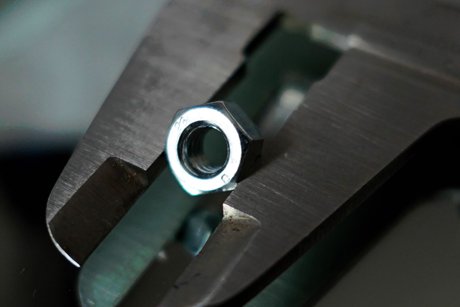 Panasonic Lumix DMC-LX10 (Lumix DMC-LX15) sample photo. Measure, calliper, tool photography