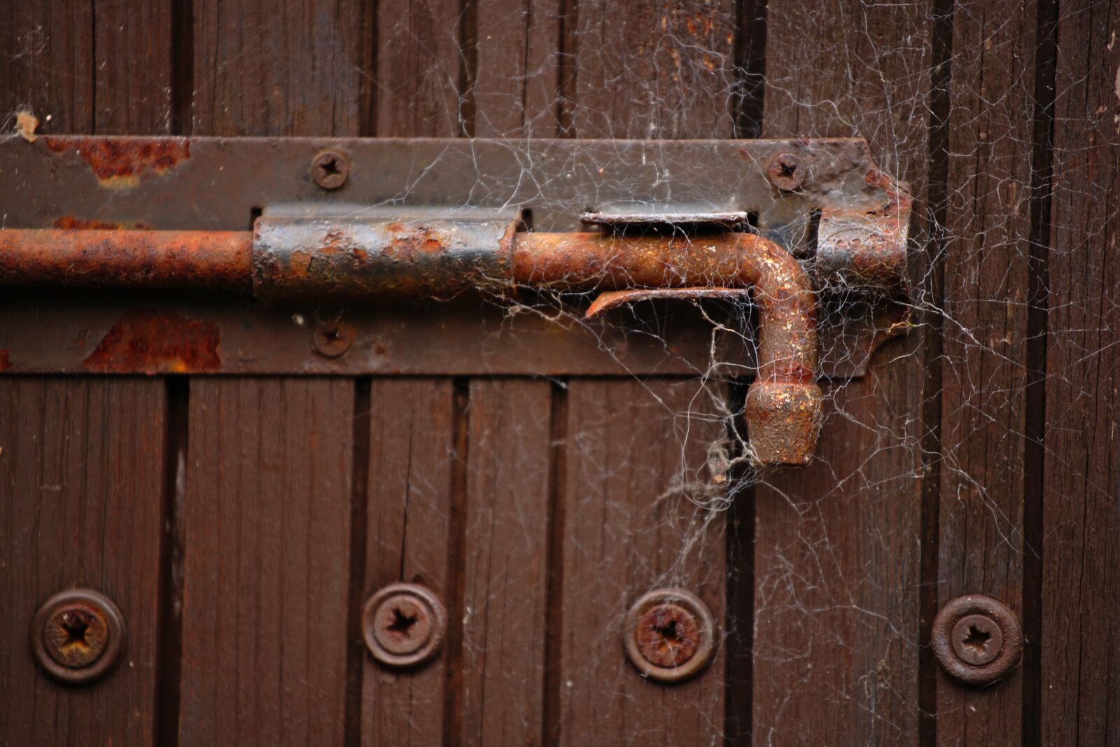 Canon EOS 5D sample photo. Lock, latch, old photography