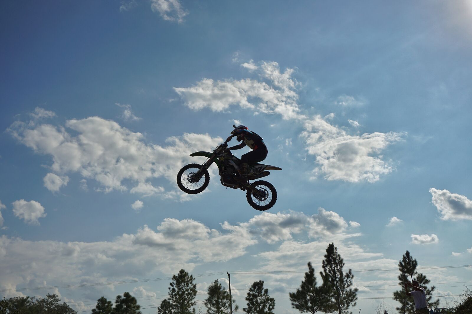 Sony E 16-50mm F3.5-5.6 PZ OSS sample photo. Motorcross, motorsport, dirt bike photography