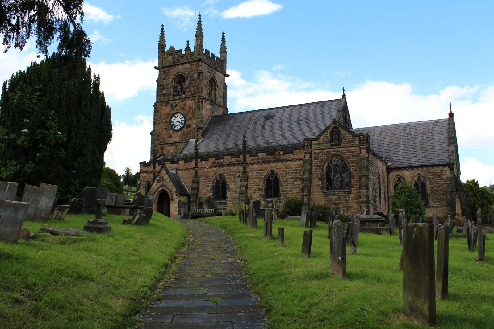 Canon EOS 100D (EOS Rebel SL1 / EOS Kiss X7) sample photo. Church, churchyard, religion photography