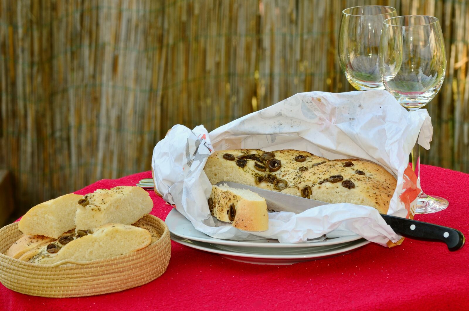 Nikon D5100 sample photo. Flat bread, bread, olive photography