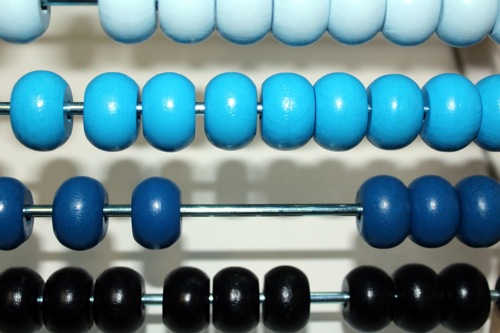 Canon EOS 1200D (EOS Rebel T5 / EOS Kiss X70 / EOS Hi) sample photo. Abacus, beads, mathematics photography
