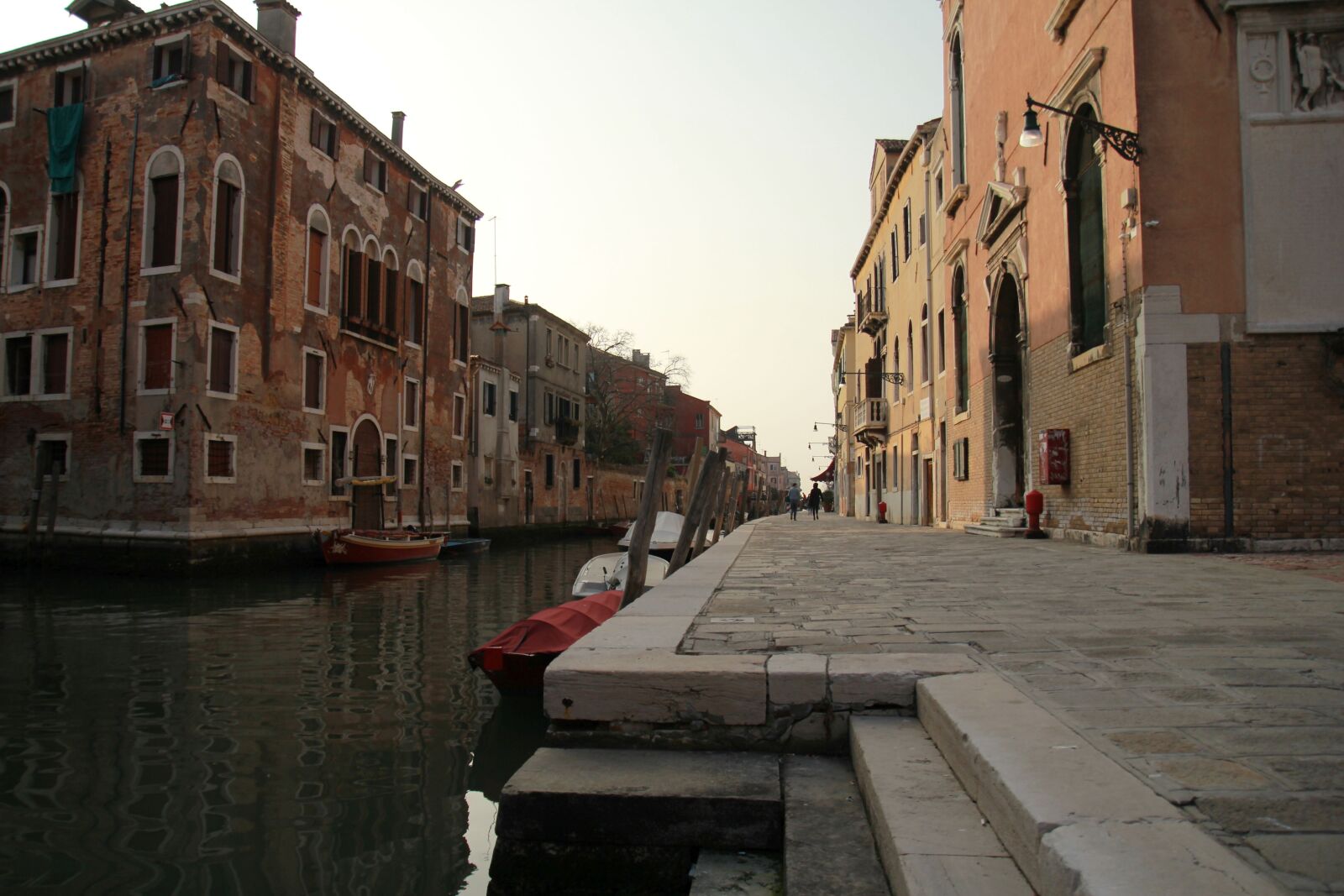 Canon EOS 60D sample photo. Venice, channel, romantic photography