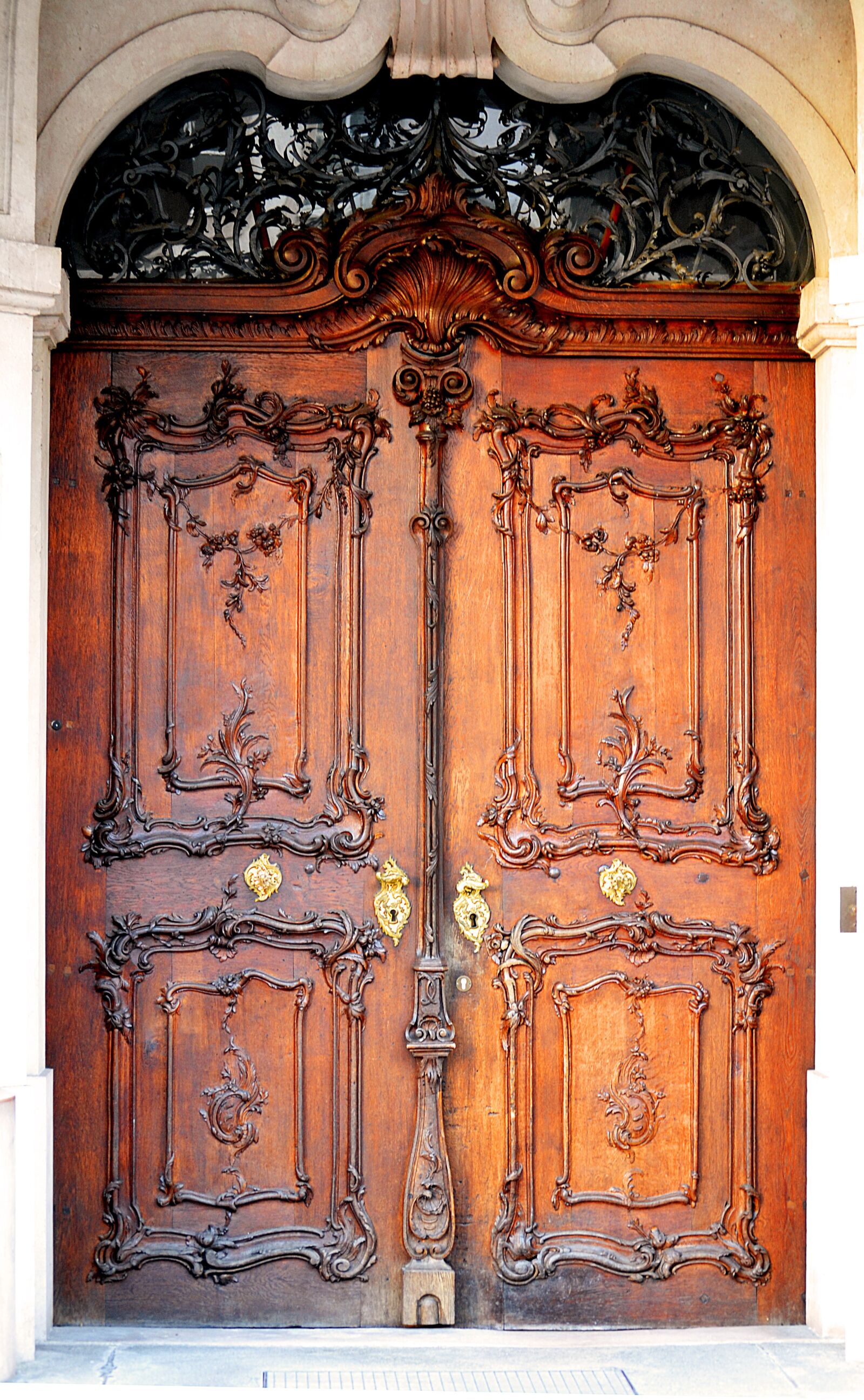 Nikon D3100 sample photo. Door, wood, input photography