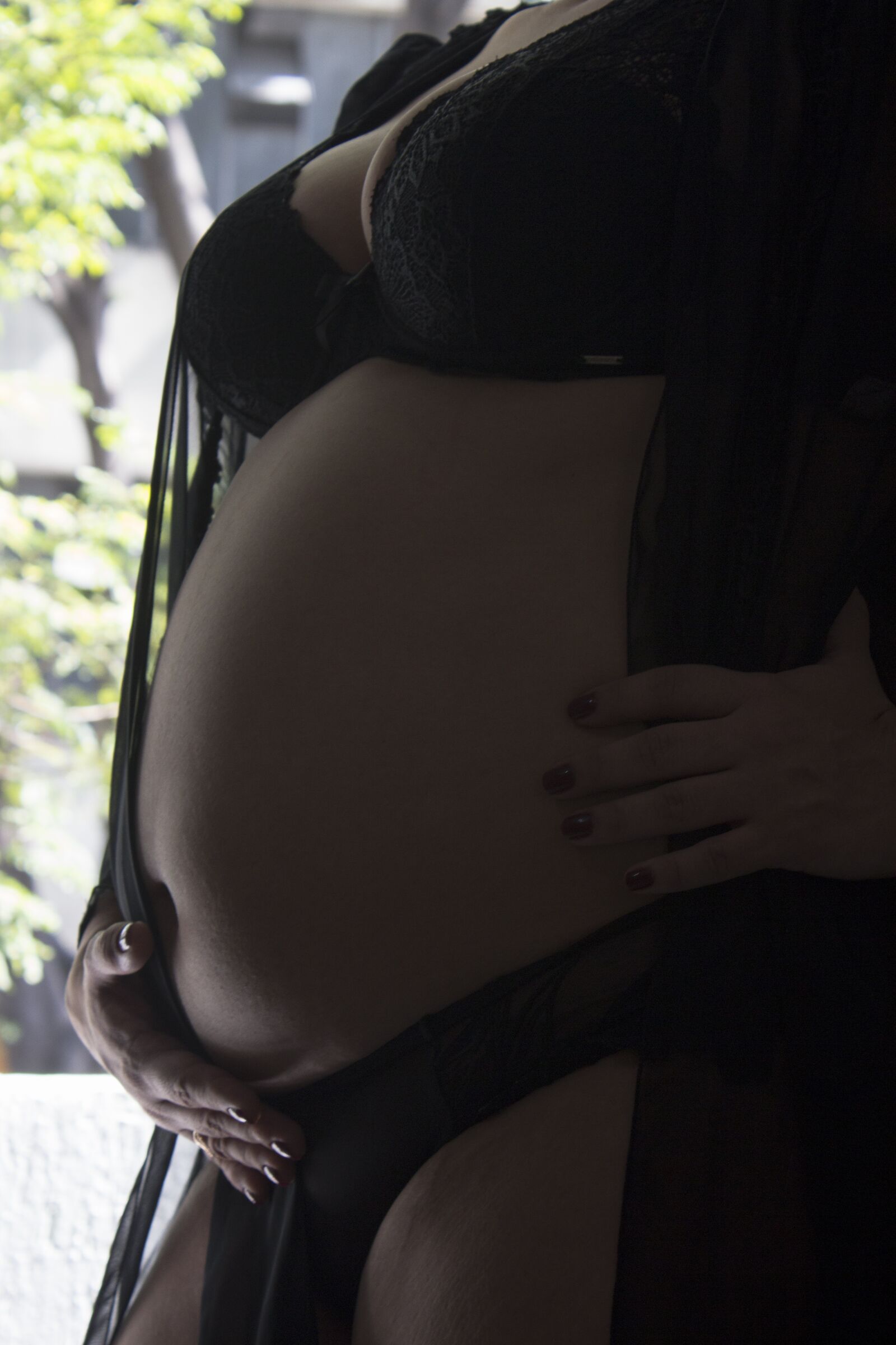 Canon EOS 600D (Rebel EOS T3i / EOS Kiss X5) sample photo. Pregnant woman, pregnant, mother photography