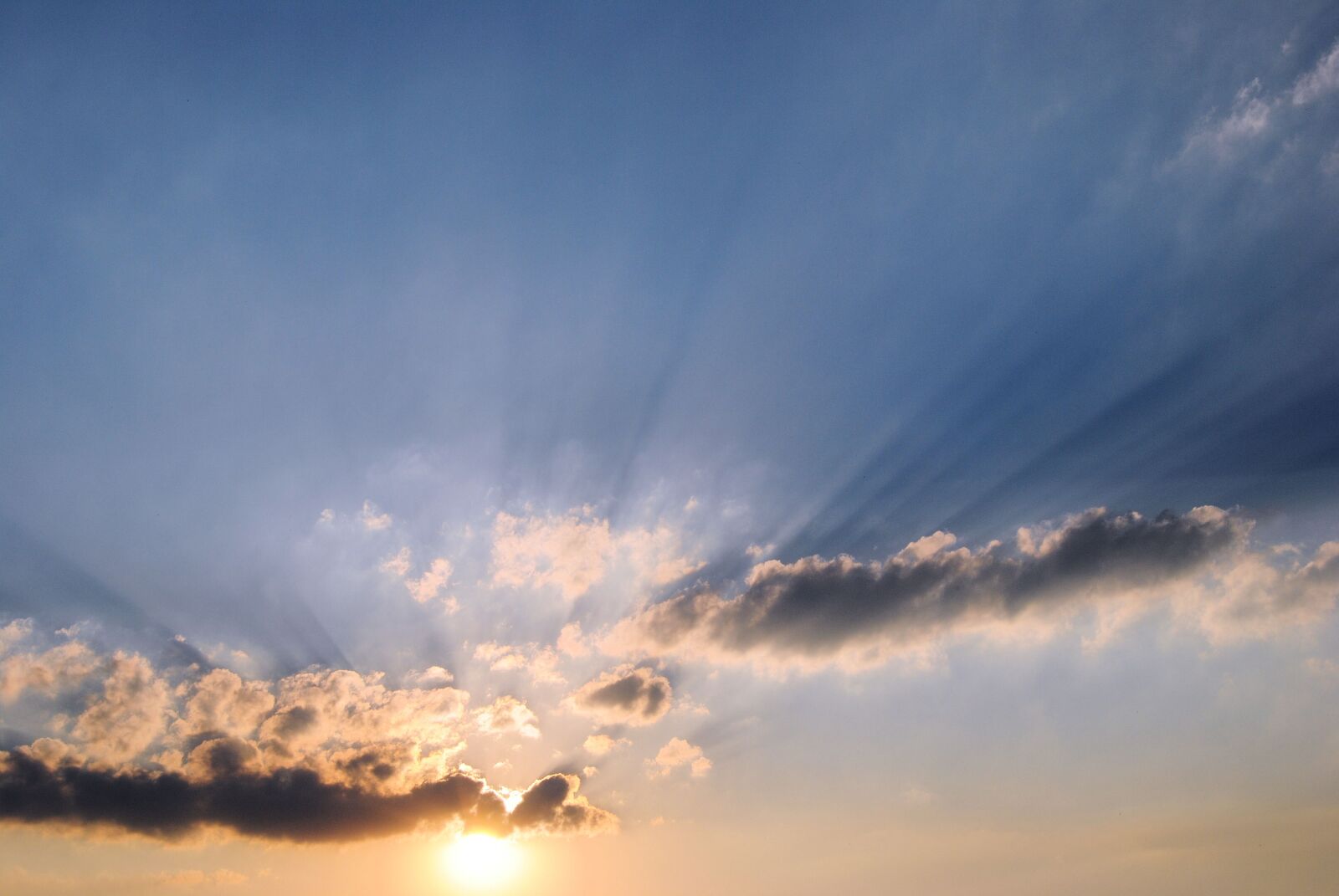Nikon D3000 sample photo. Sky, clouds, sunset photography