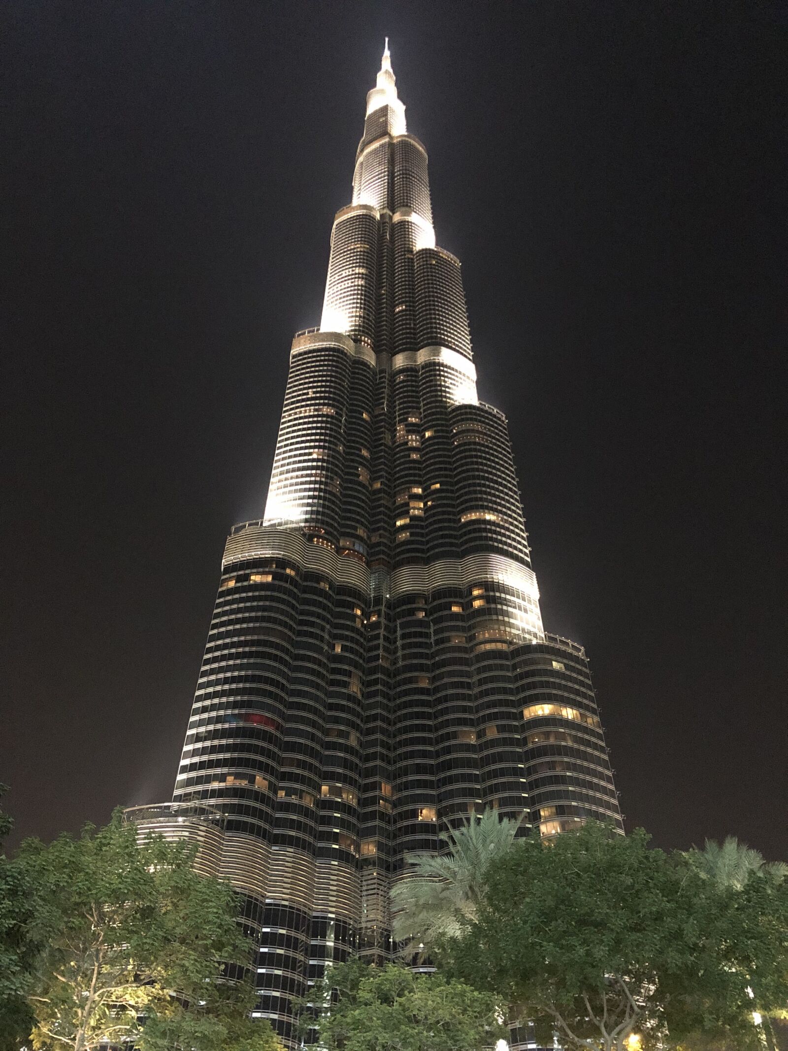 iPhone X back dual camera 4mm f/1.8 sample photo. Dubai, burj khalifa, architecture photography