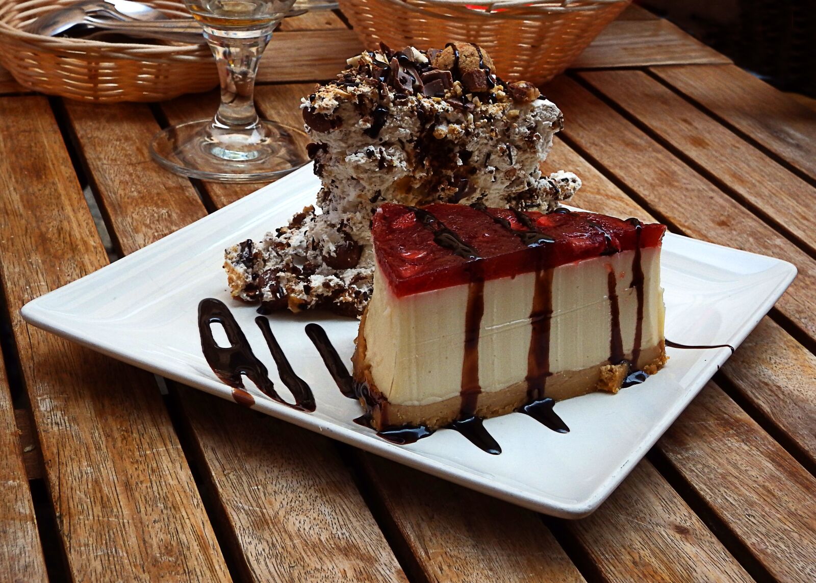 Fujifilm FinePix SL1000 sample photo. Dessert, ice cream, sweet photography