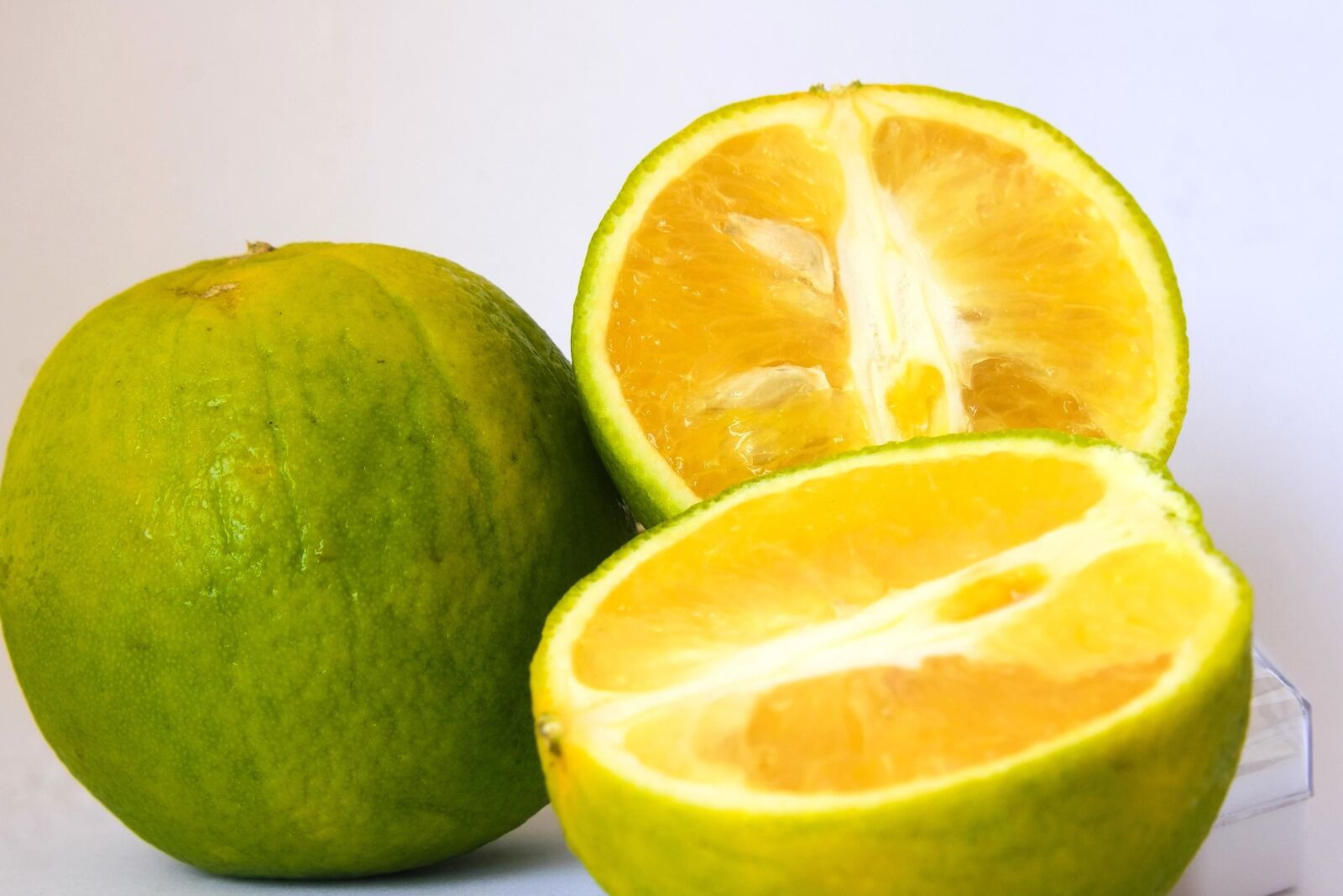 Canon EOS 1000D (EOS Digital Rebel XS / EOS Kiss F) sample photo. Fruit, citrus, lemon, food photography