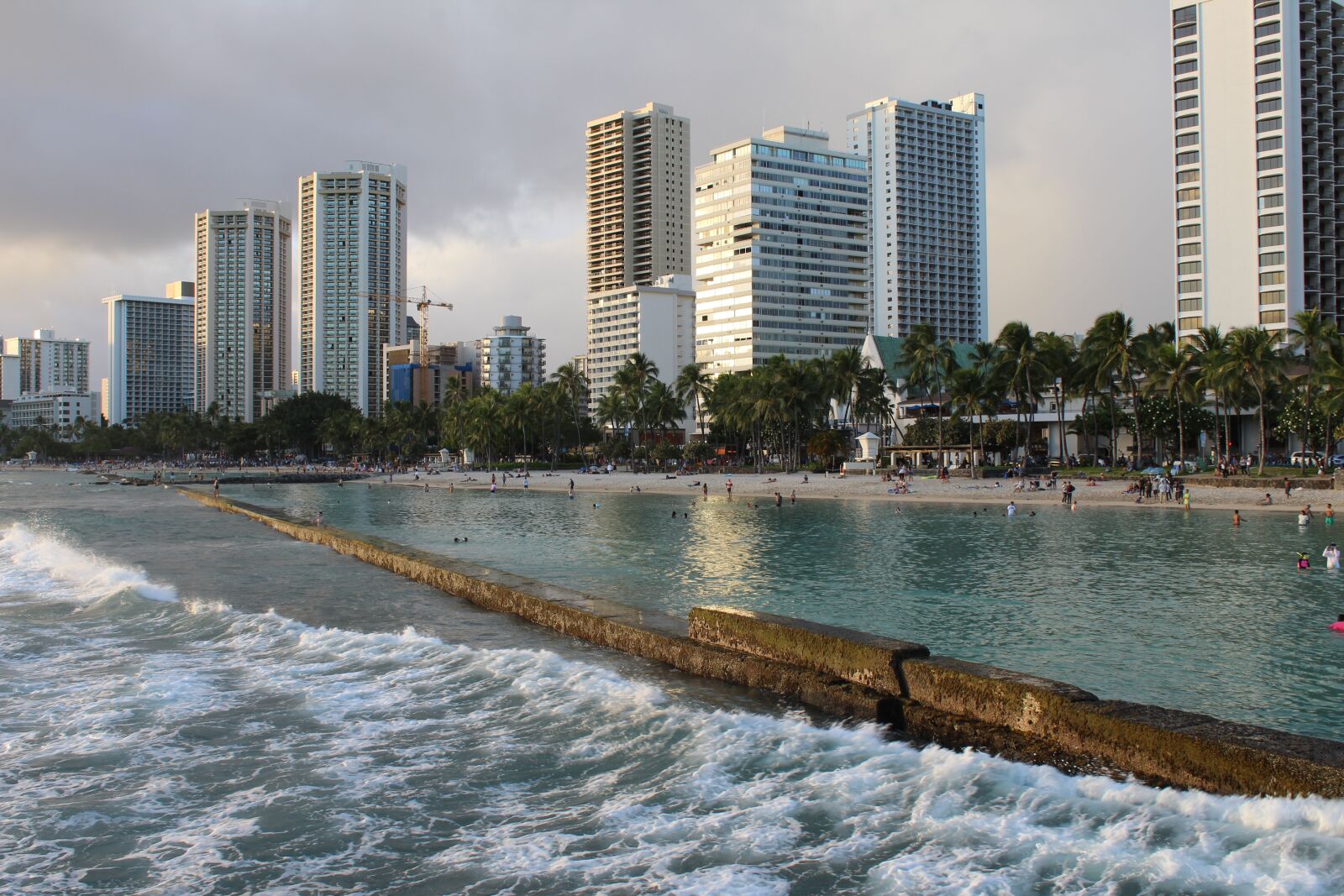 Canon EOS 1200D (EOS Rebel T5 / EOS Kiss X70 / EOS Hi) sample photo. Hawaii, waikiki, oahu photography