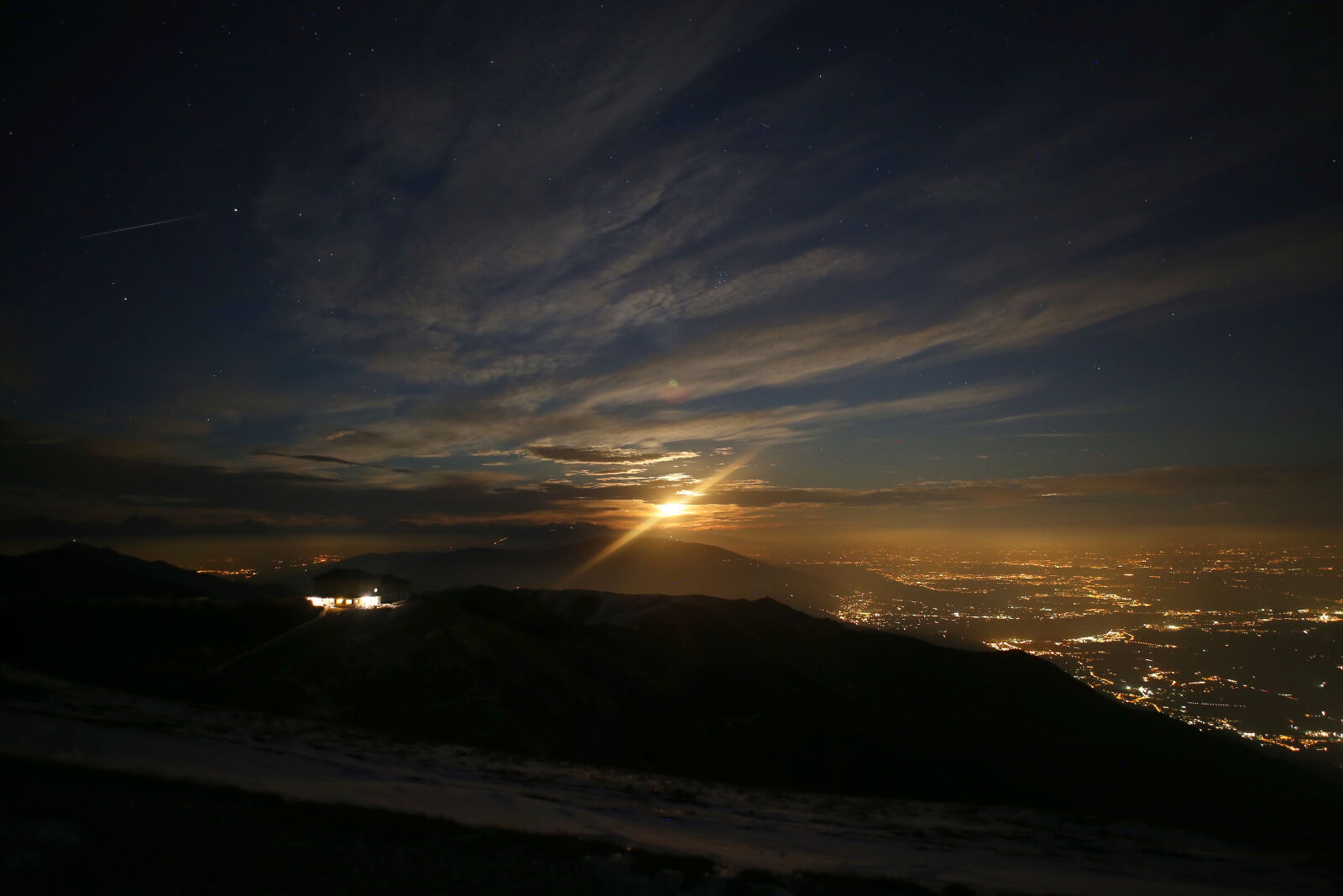 Canon EOS 6D + Canon EF 24-70mm F2.8L USM sample photo. Blue, sky, evening, sky photography